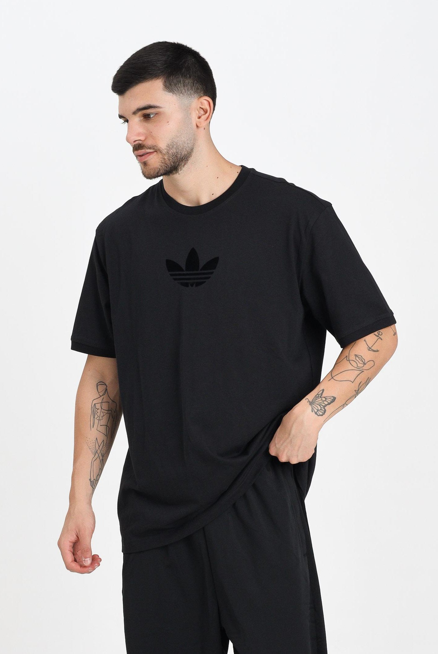 ADIDAS ORIGINALS T-shirt a manica corta Adicolor Loose 2000s Cali nera da uomo JW5913 . ADIDAS ORIGINALS