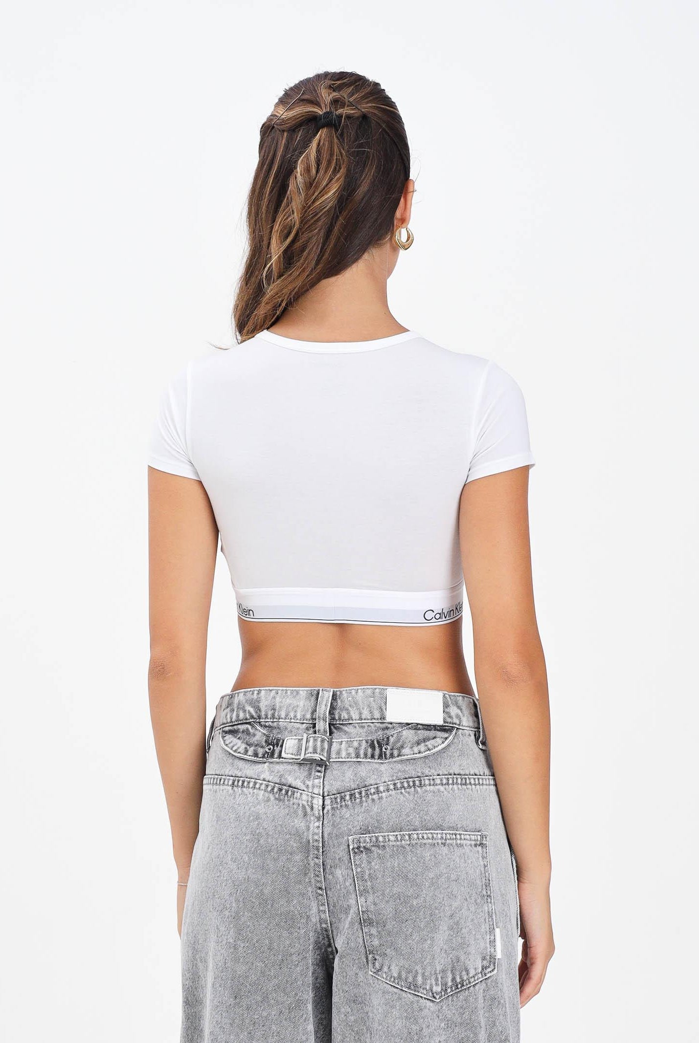 CALVIN KLEIN T-shirt a manica corta bianca da donna con banda logata LV00QF8495 100 CALVIN KLEIN