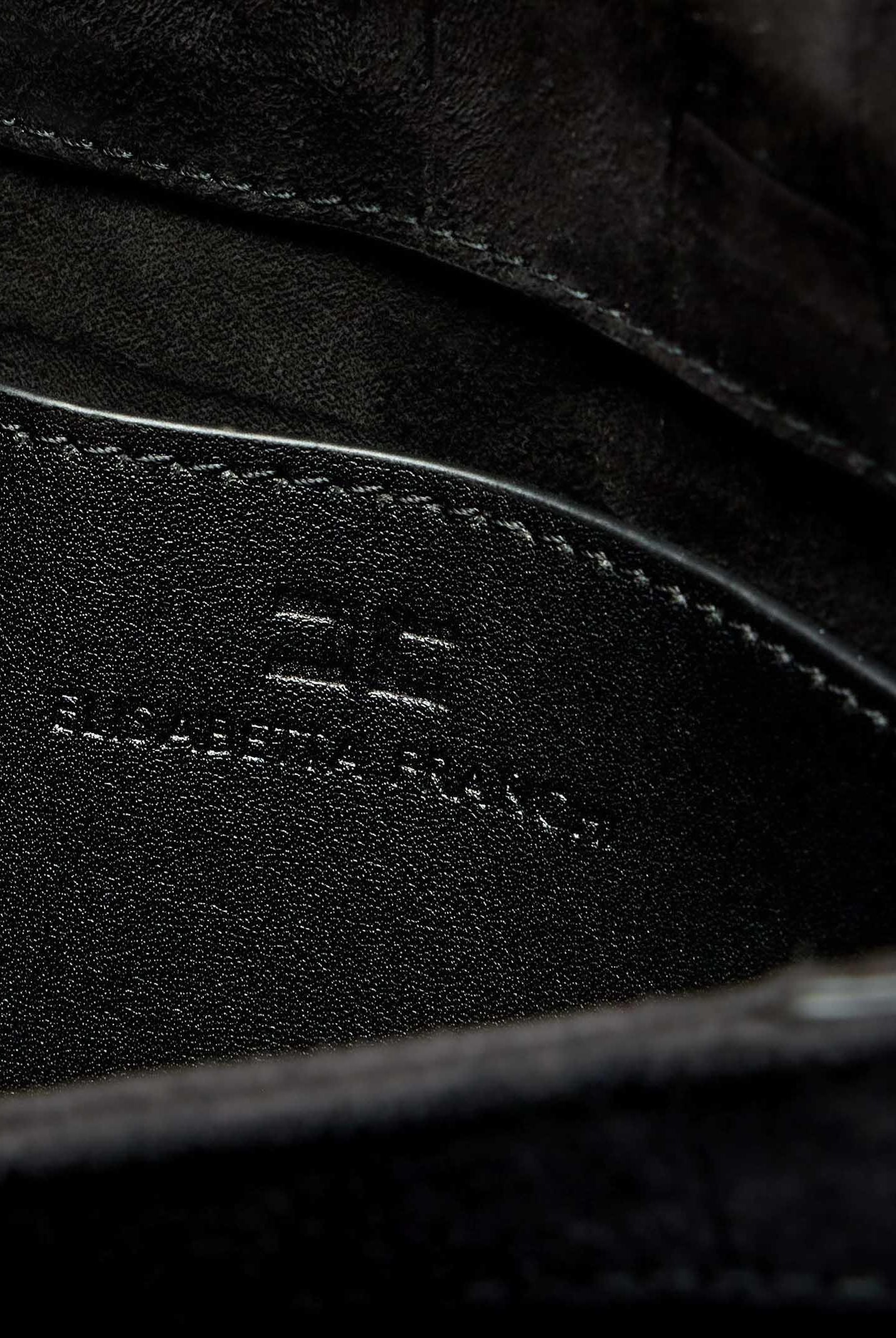 ELISABETTA FRANCHI Pochette nera da donna realizzata in suede BS64A61E2 110 ELISABETTA FRANCHI