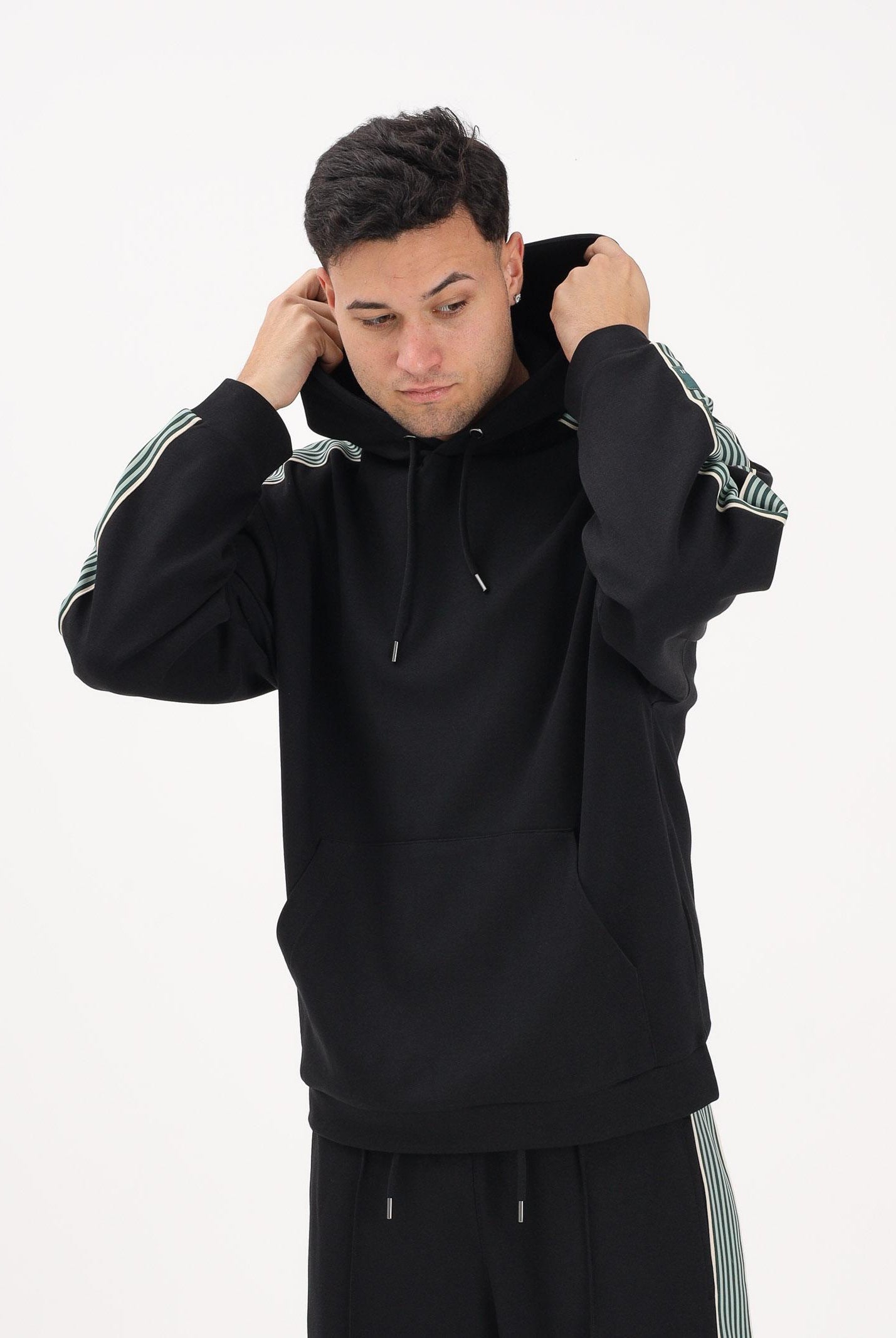 EA7 Felpa con cappuccio nera da uomo rifinita da dettaglio in gros con righe bicolore 7M001508AF12660 UC001 EA7