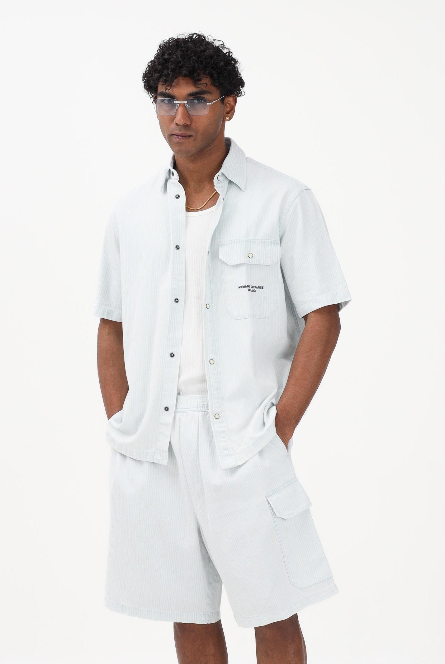 ARMANI EXCHANGE Camicia a manica corta celeste e bianca da uomo con motivo a righe XM002266AF22638 FB380 ARMANI EXCHANGE