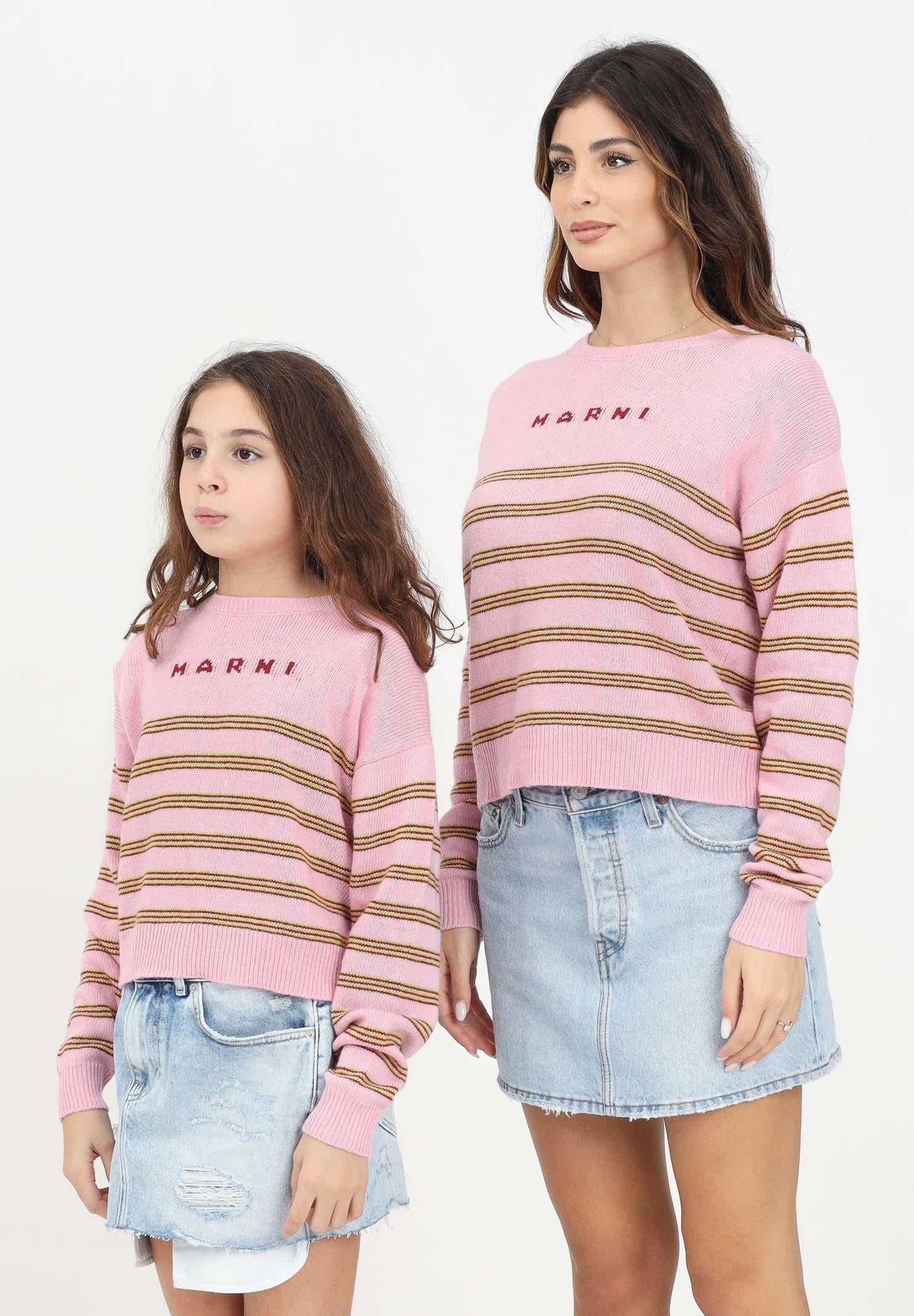 Maglioncino girocollo rosa per donna e bambina con logo e motivo a righe M01205M00SZ 0M345 MARNI
