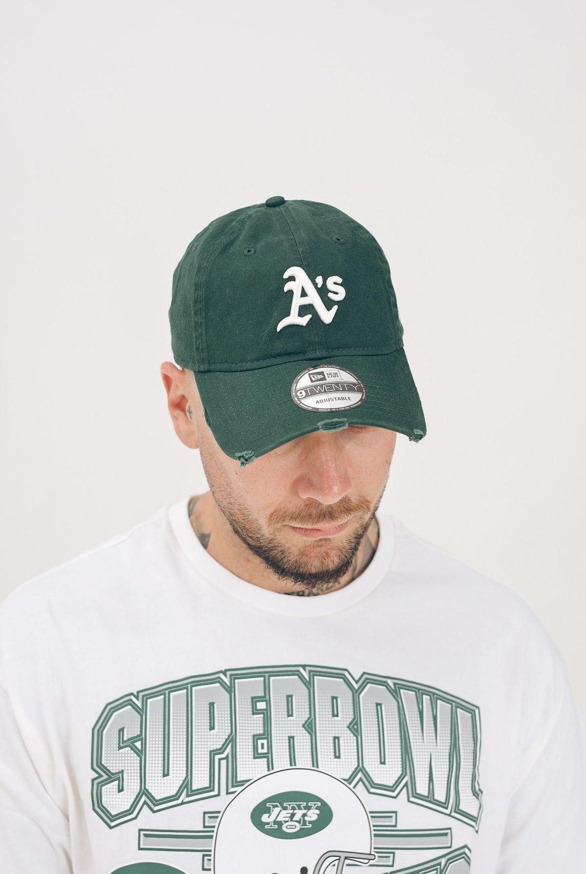 NEW ERA Cappello con visiera 9TWENTY Oakland Athletics Distressed verde per uomo e donna 60595227 . NEW ERA