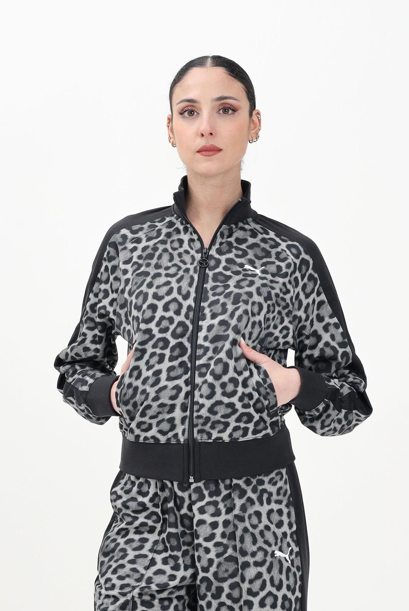 PUMA Felpa con zip T7 Leo Luxe All-Over Print nera da donna 632342 01 PUMA