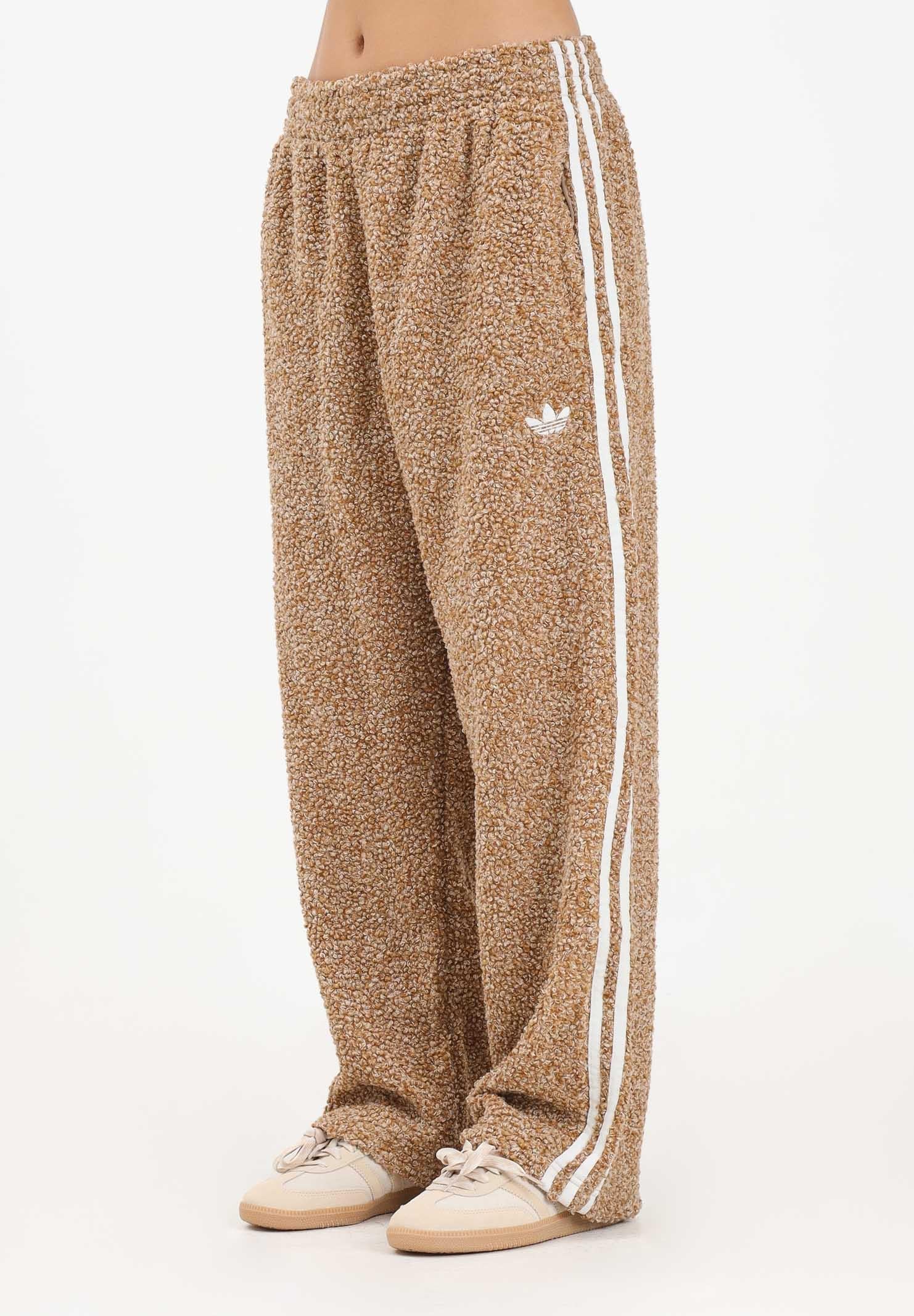 ADIDAS ORIGINALS Pantalone sportivo Firebird beige da donna realizzato in tessuto effetto bouclé KR5156 ADIDAS ORIGINALS