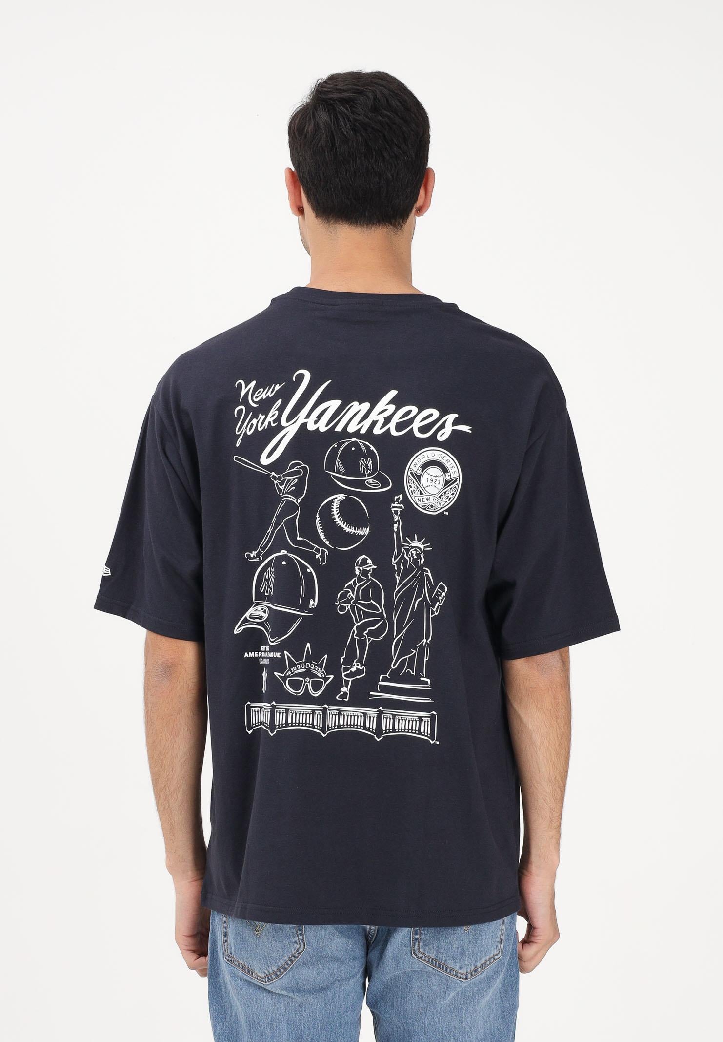 NEW ERA T-shirt a manica corta Oversized New York Yankees MLB Baseball Graphic blu per uomo e donna 60771579 . NEW ERA