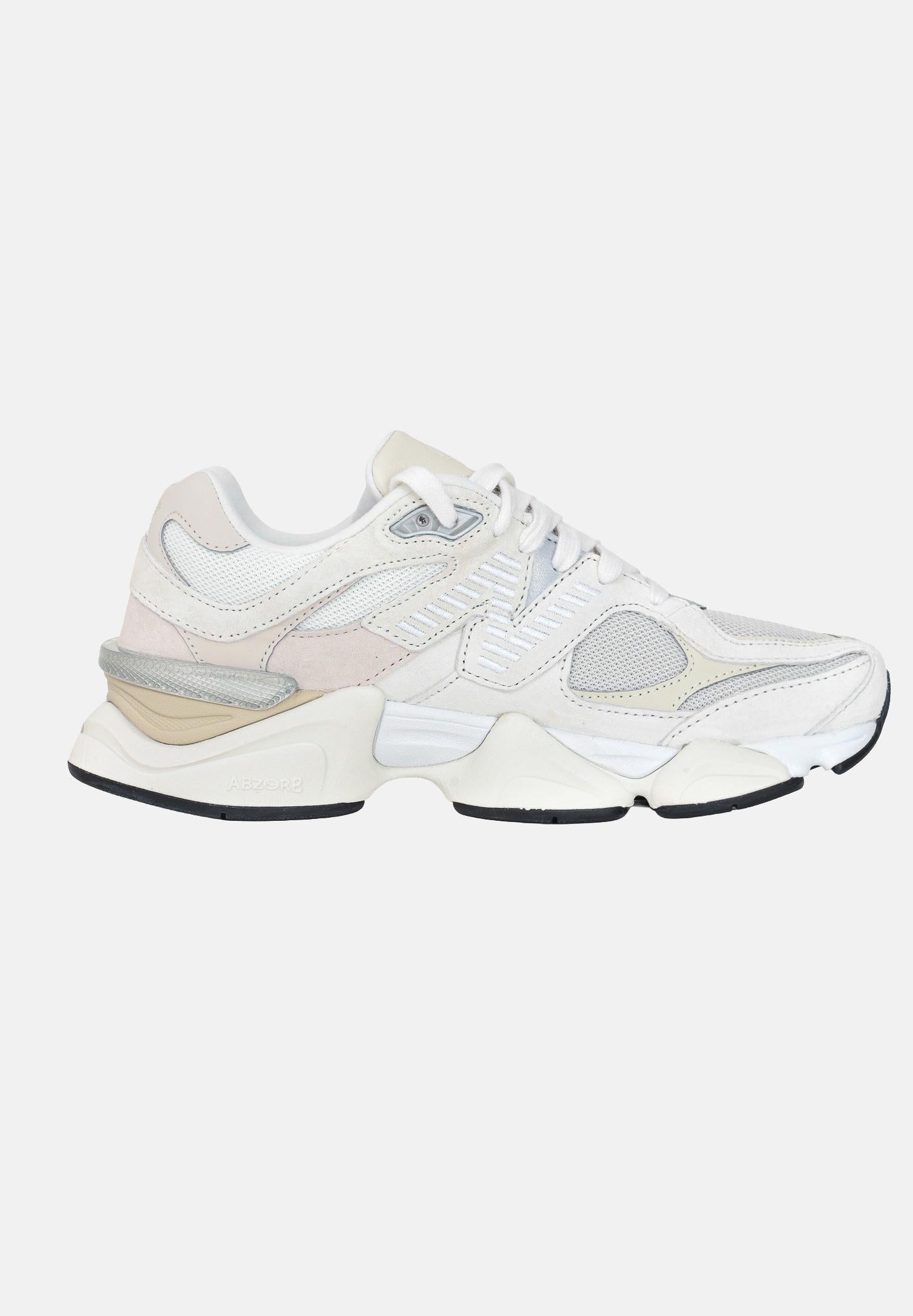 NEW BALANCE Sneakers 9060 bianche da uomo U9060WHT . NEW BALANCE
