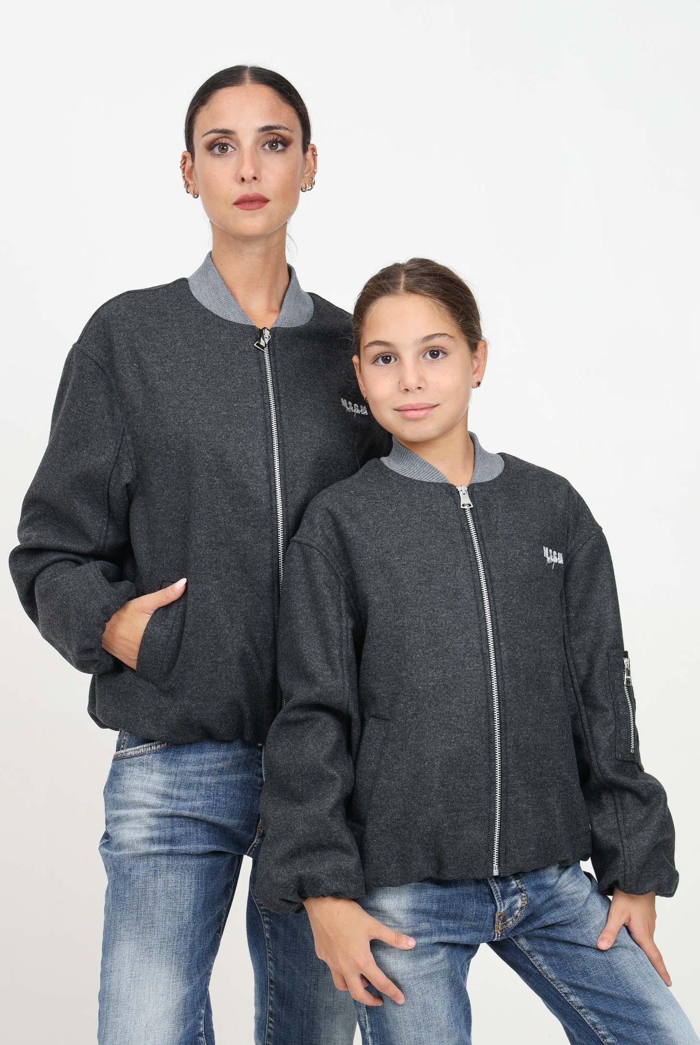 Bomber grigio per donna e bambina con piccolo ricamo logo F4MSJGBO209 101 MSGM