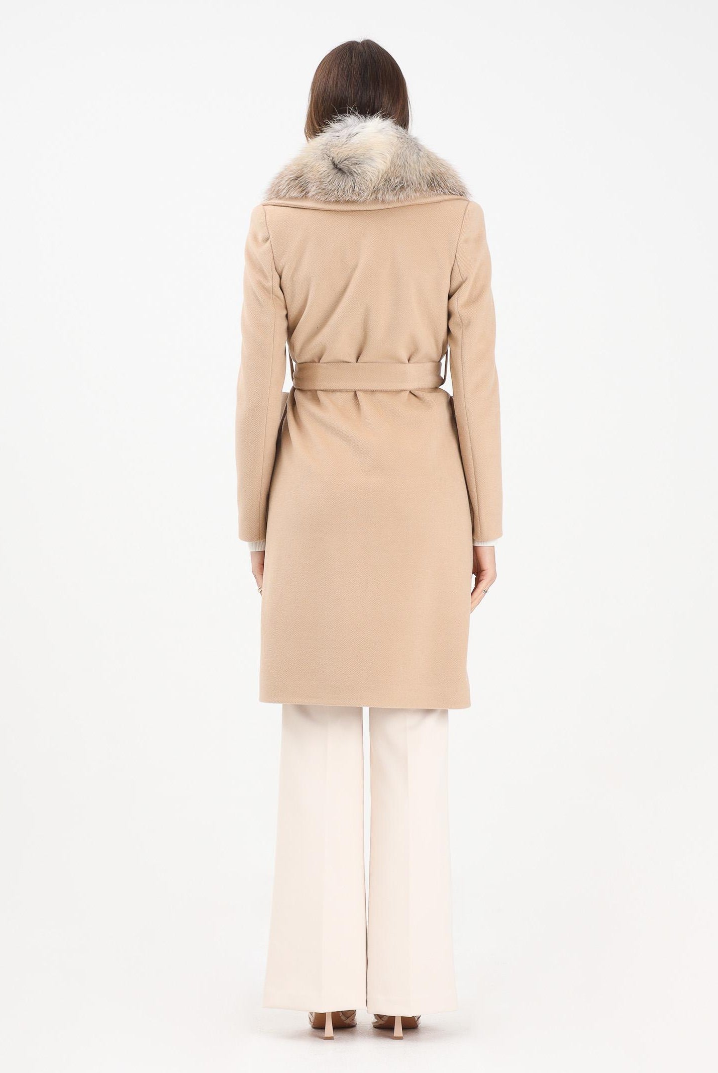 YES LONDON Cappotto beige da donna con dettagli in vera pelliccia CD1227 CA YES LONDON