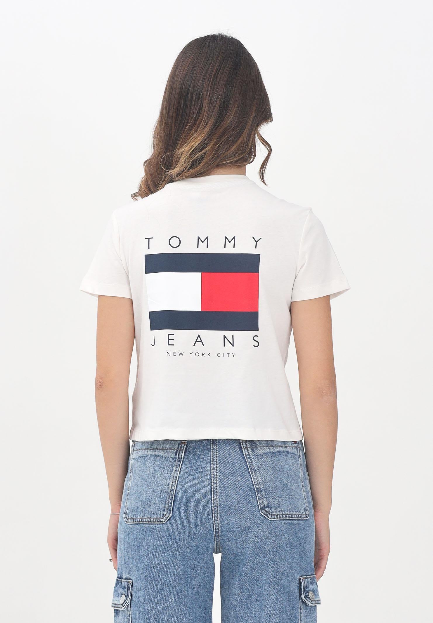 TOMMY JEANS T-shirt a manica corta bianca da donna con maxi logo DW0DW21423YBH TOMMY JEANS