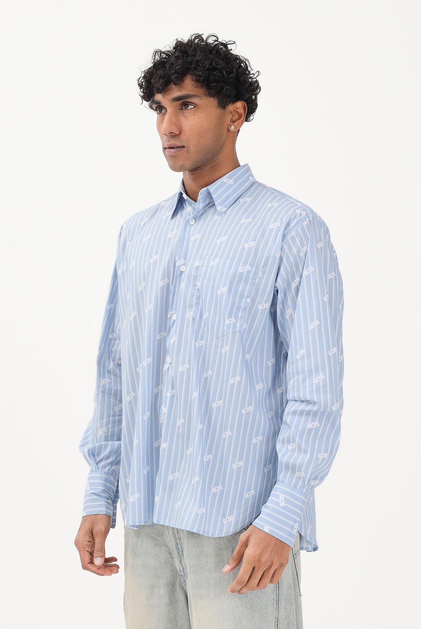 GCDS Camicia a manica lunga azzurra da uomo con logo C1MWQH166B061 733A GCDS