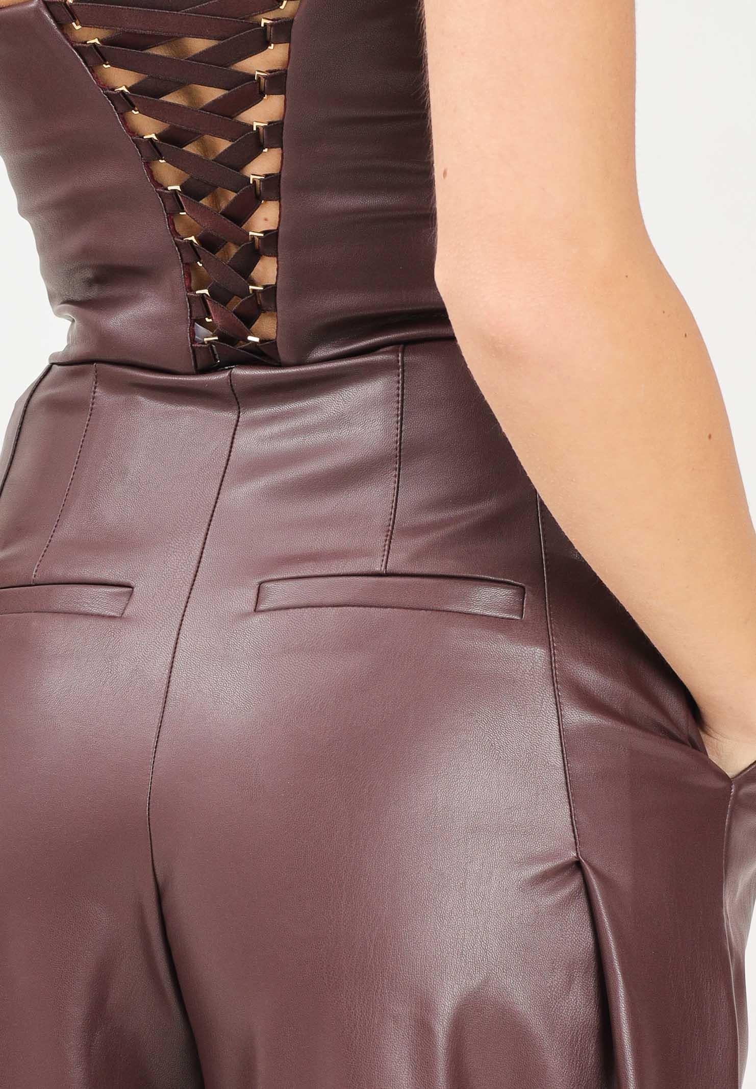 ELISABETTA FRANCHI Tuta bordeaux da donna realizzata in materiale sintetico effetto pelle TU06858E2 EA4 ELISABETTA FRANCHI