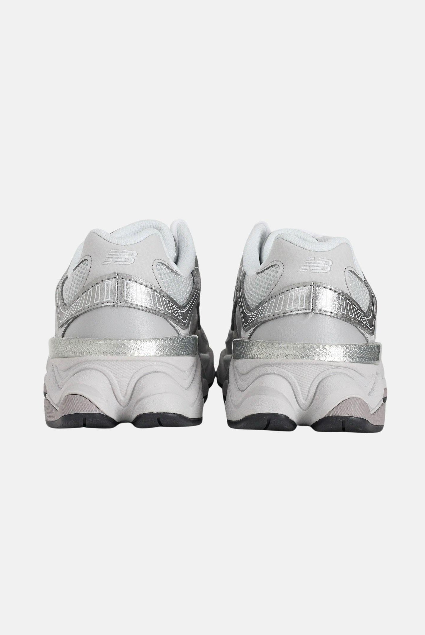 NEW BALANCE Sneakers 9060 Lace argento per uomo e donna G90602LB . NEW BALANCE