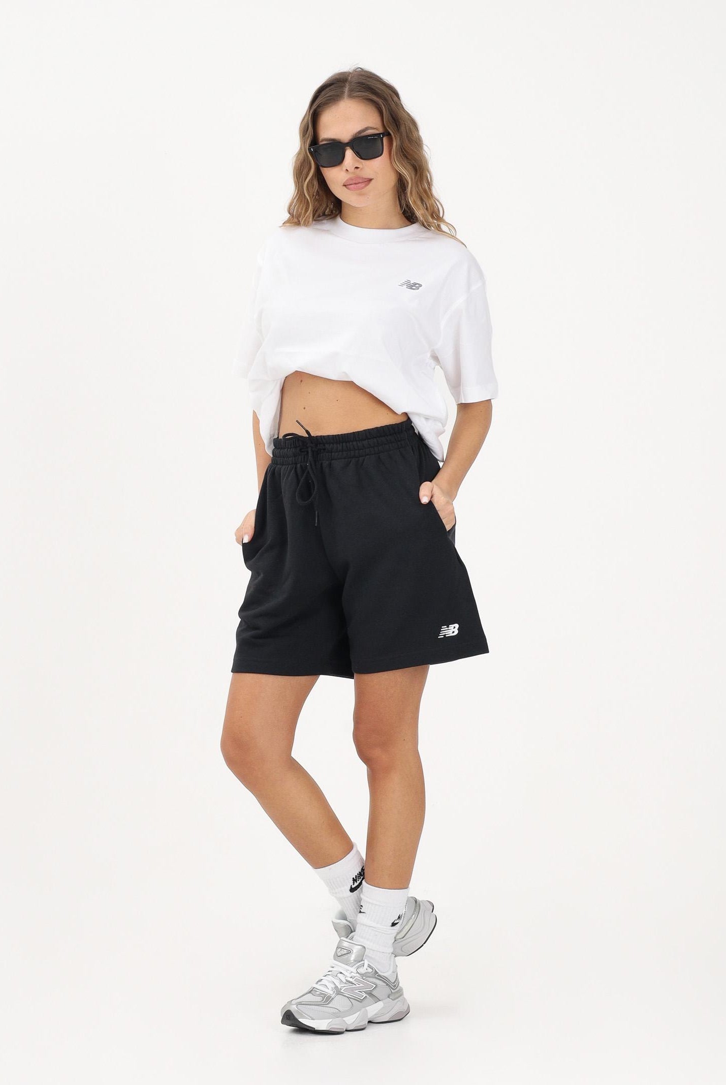 NEW BALANCE Shorts sportivo ESSENTIALS nero per uomo e donna MS41520BK . NEW BALANCE
