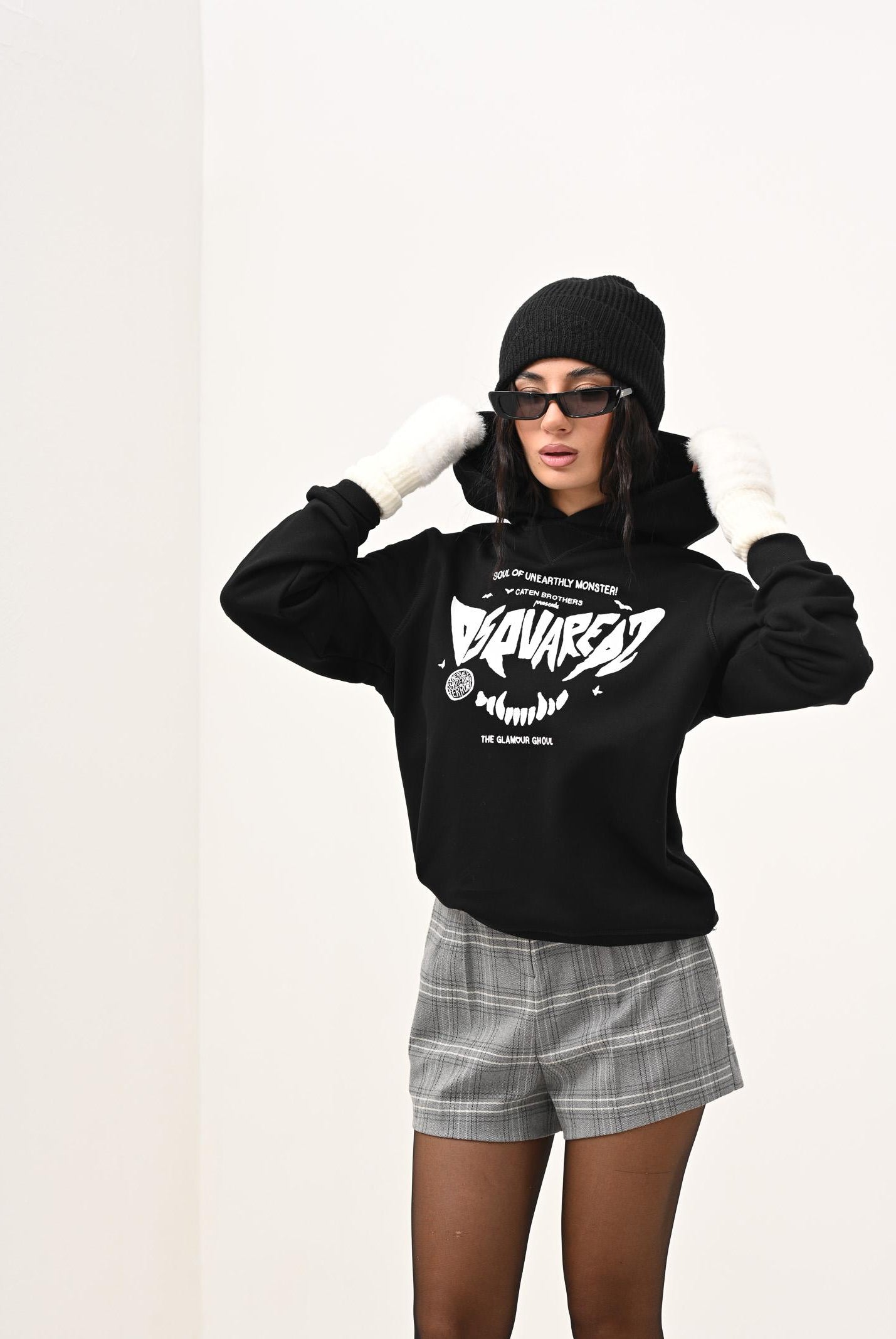 DSQUARED2 Felpa con cappuccio nera per donna, ragazzi e bambini con stampa Dsquared2 horror DQ3004D0094 DQ900 DSQUARED2