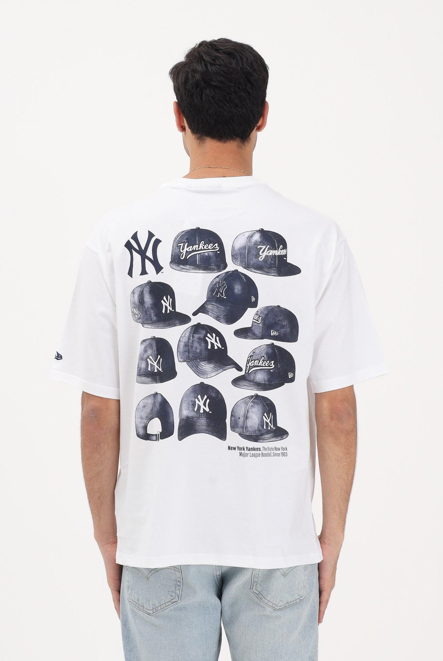 NEW ERA T-shirt a manica corta Oversized New York Yankees MLB Cap Graphic bianca per uomo e donna 60856148 . NEW ERA