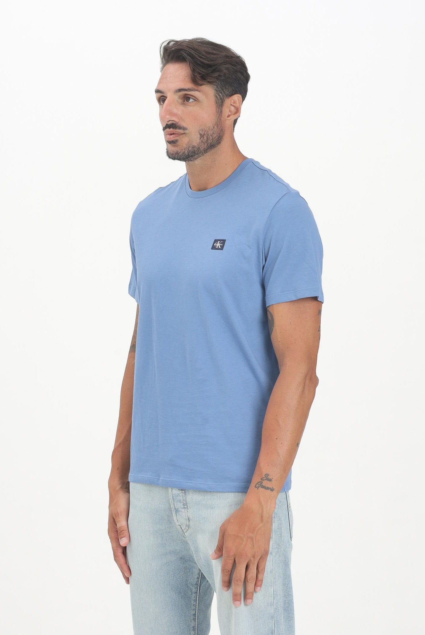 CALVIN KLEIN JEANS T-shirt a manica corta blu indaco da uomo con stemma logo LV04RC272G6PU  CALVIN KLEIN JEANS
