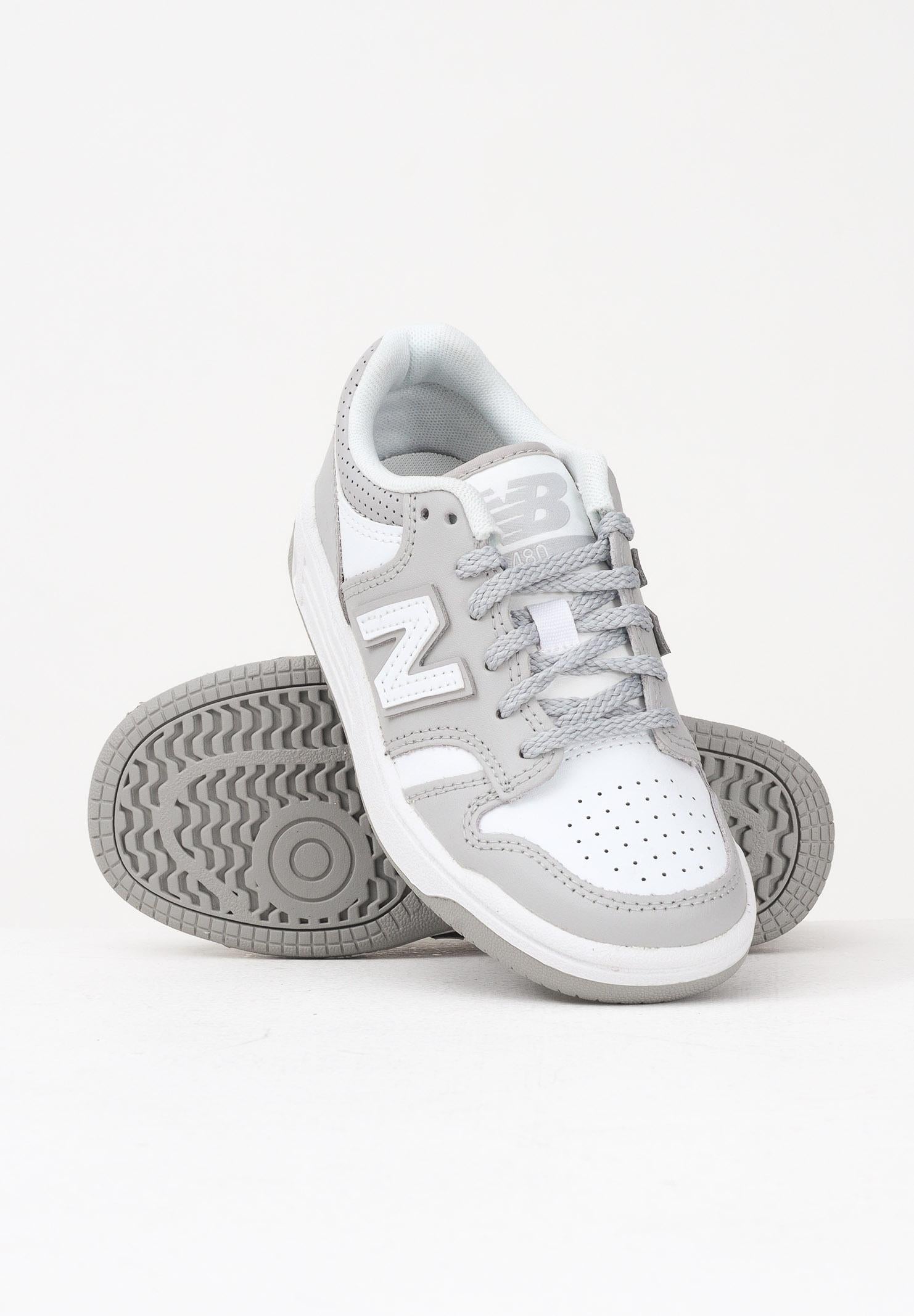 NEW BALANCE Sneakers 480 bianche e grigie per bambino e bambina PSB480WG . NEW BALANCE