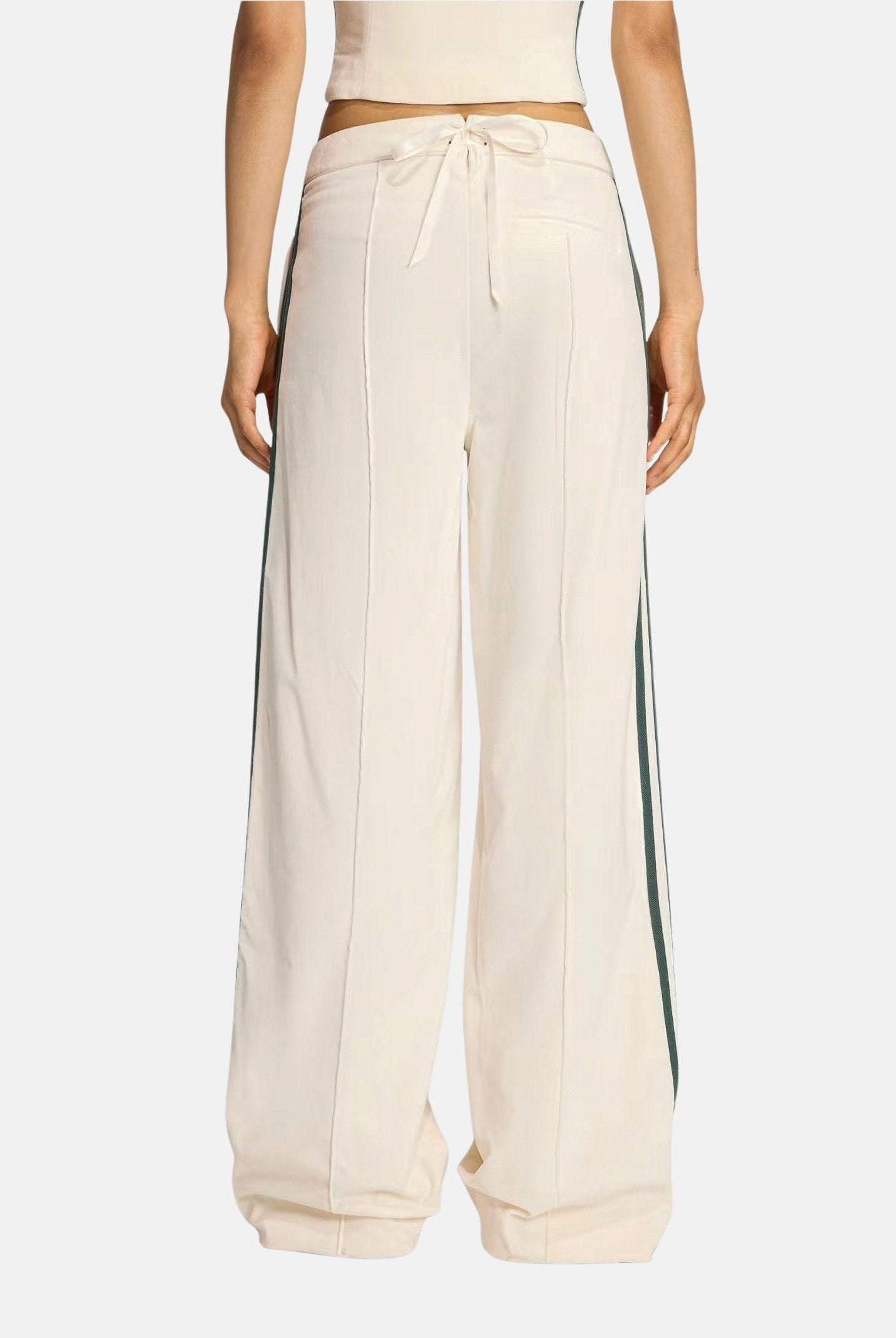 KF2303 . ADIDAS ORIGINALS