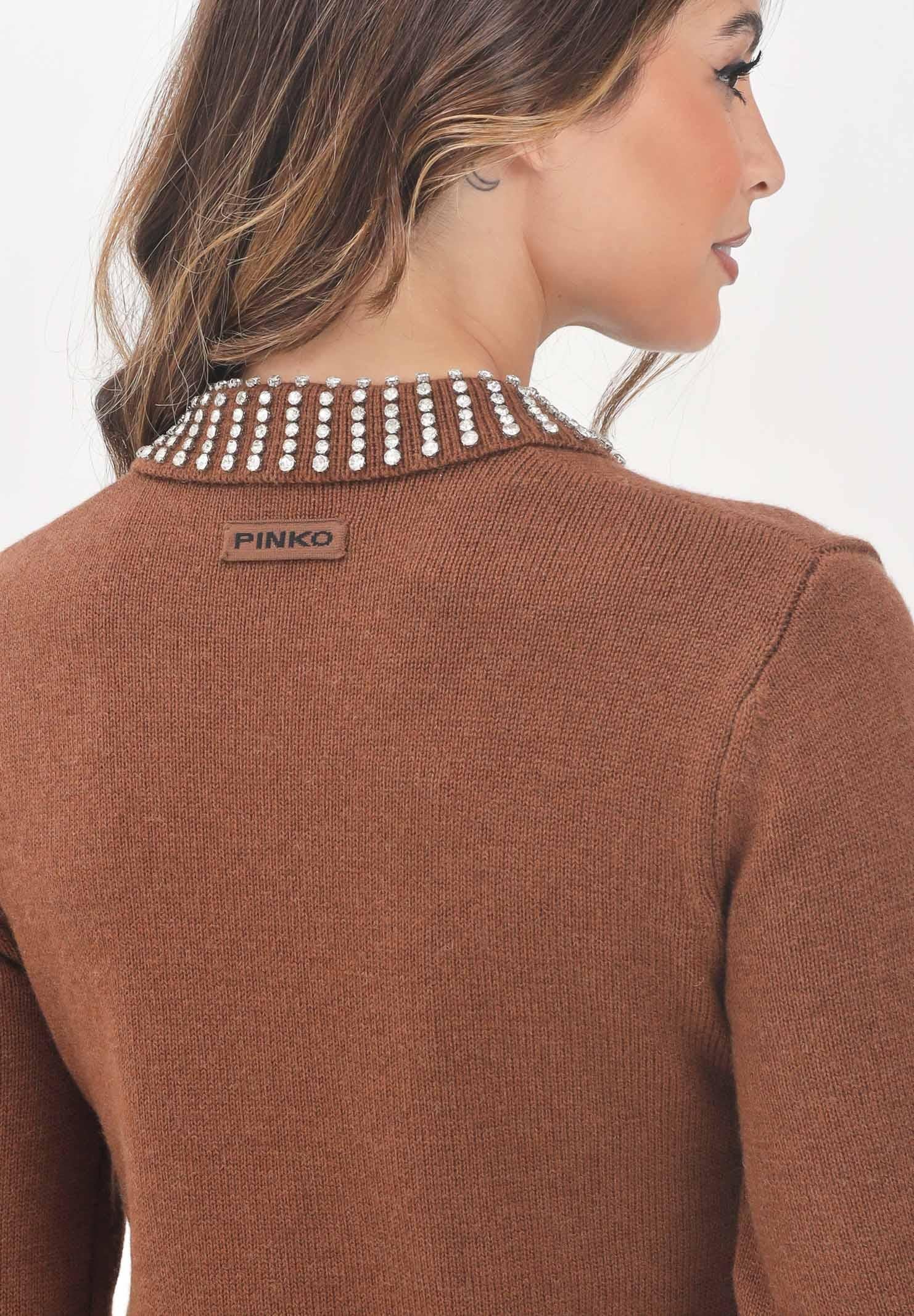 PINKO Maglioncino marrone da donna con colletto impreziosito da pietre gioiello 105530A2S4 L81 PINKO