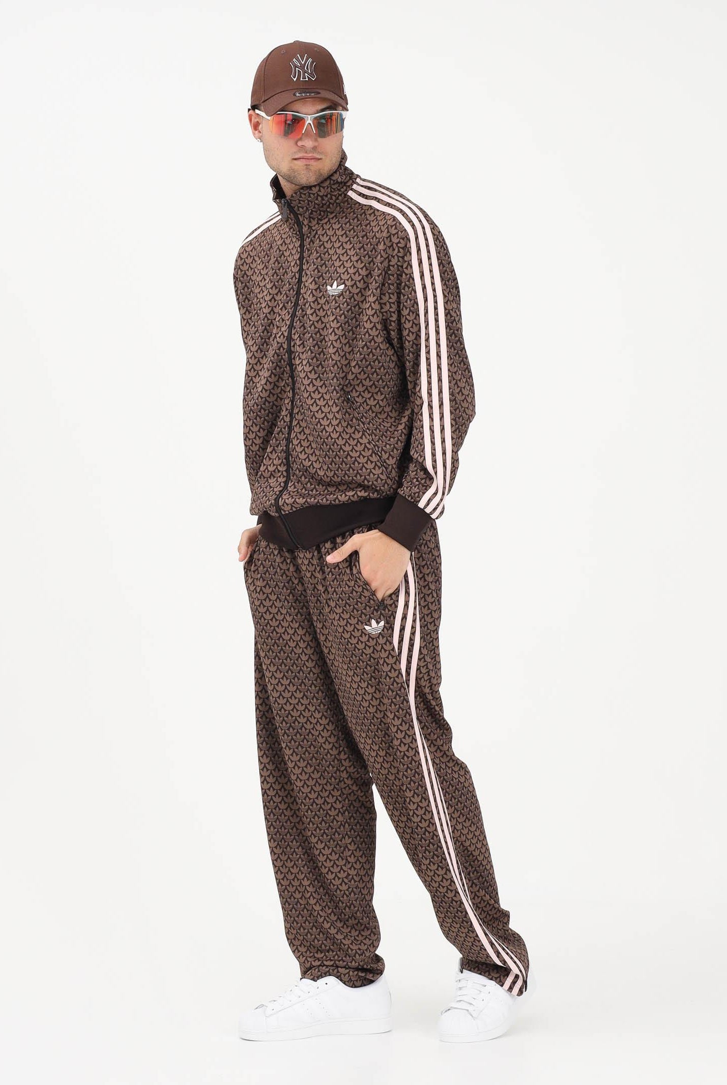 ADIDAS ORIGINALS Pantalone sportivo FIREBIRD LOOSE MONOGRAM marrone per uomo e donna KE1678 . ADIDAS ORIGINALS