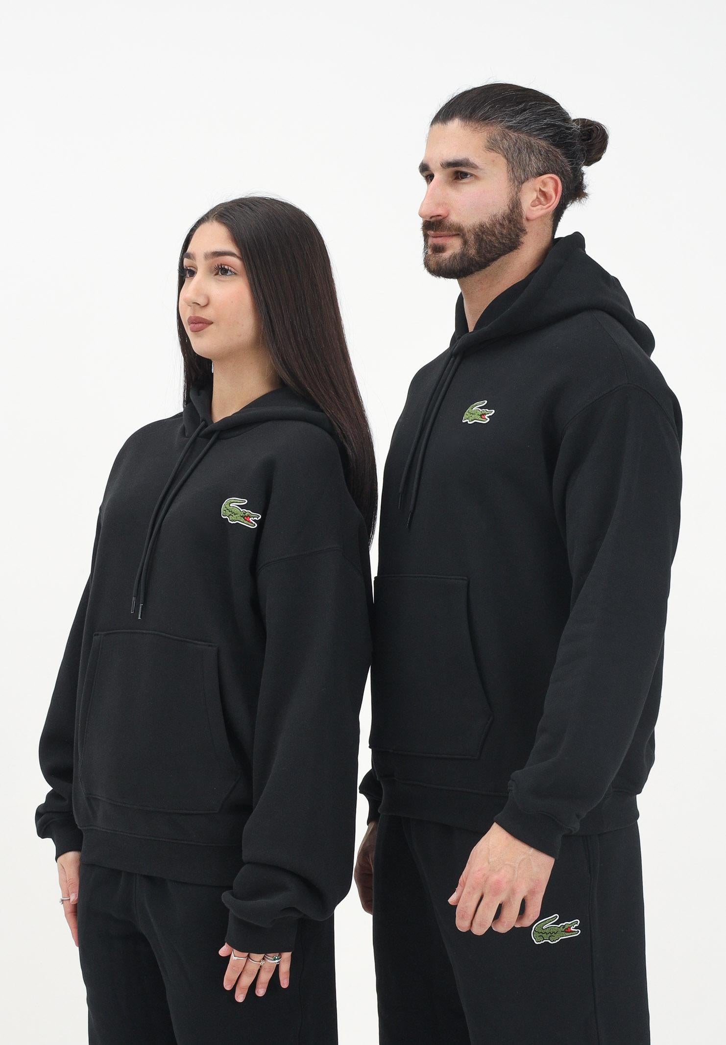 LACOSTE Felpa con cappuccio Loose Fit nera per uomo e donna SH2754 031 LACOSTE