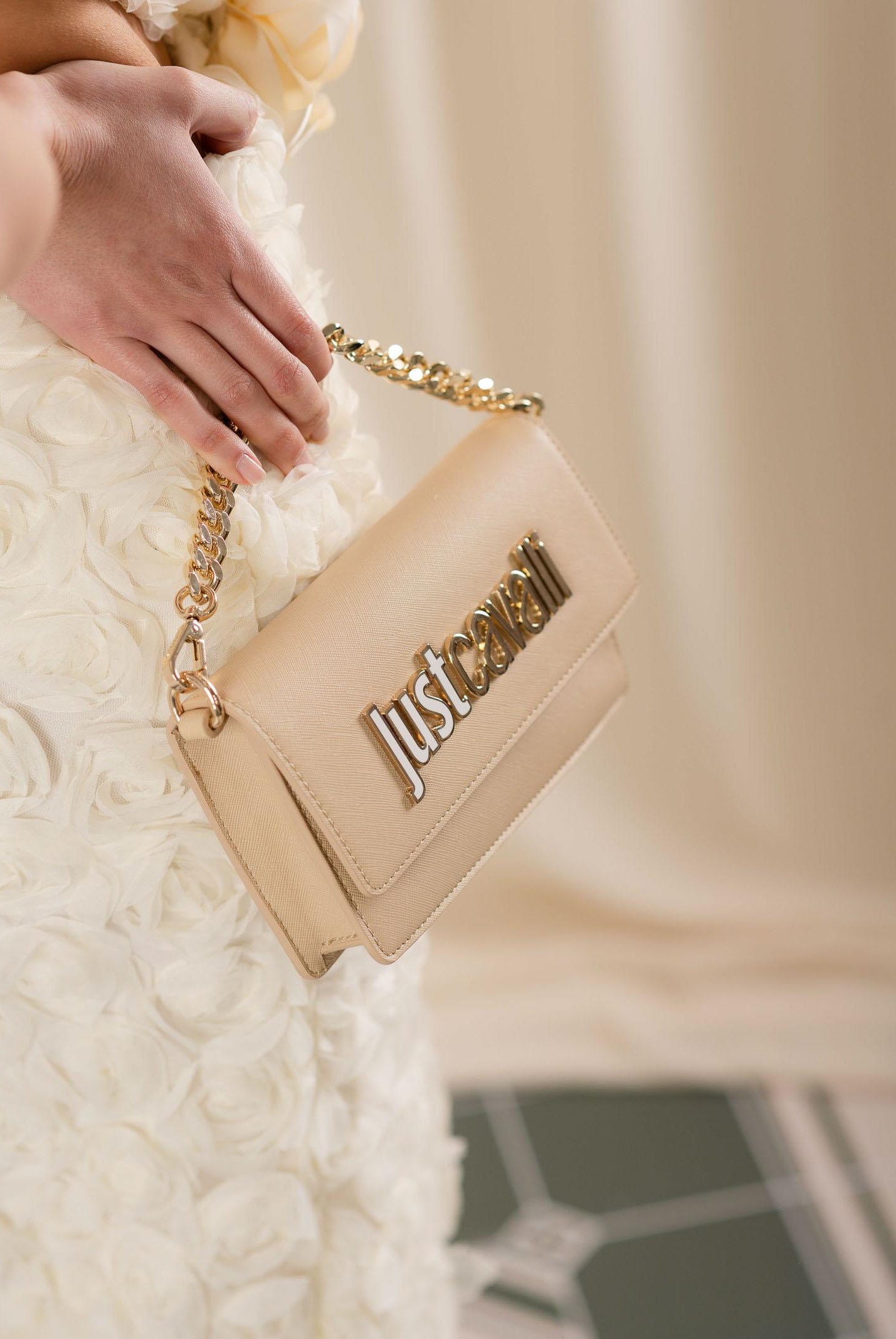 JUST CAVALLI Borsa a tracolla beige da donna con logo 80RA5PB2ZS766 751 JUST CAVALLI