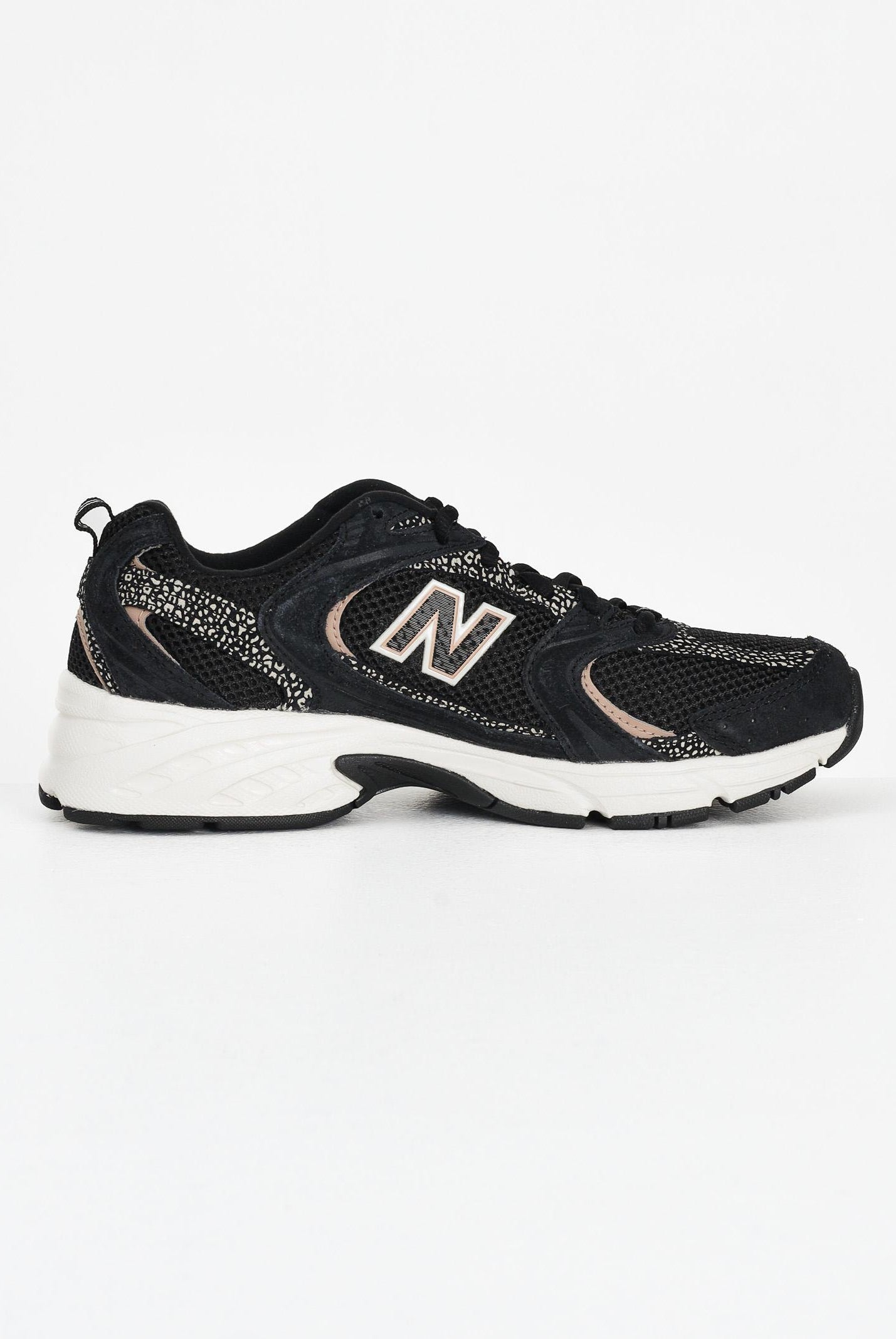 NEW BALANCE Sneakers 530 nere da donna U530CRB  NEW BALANCE