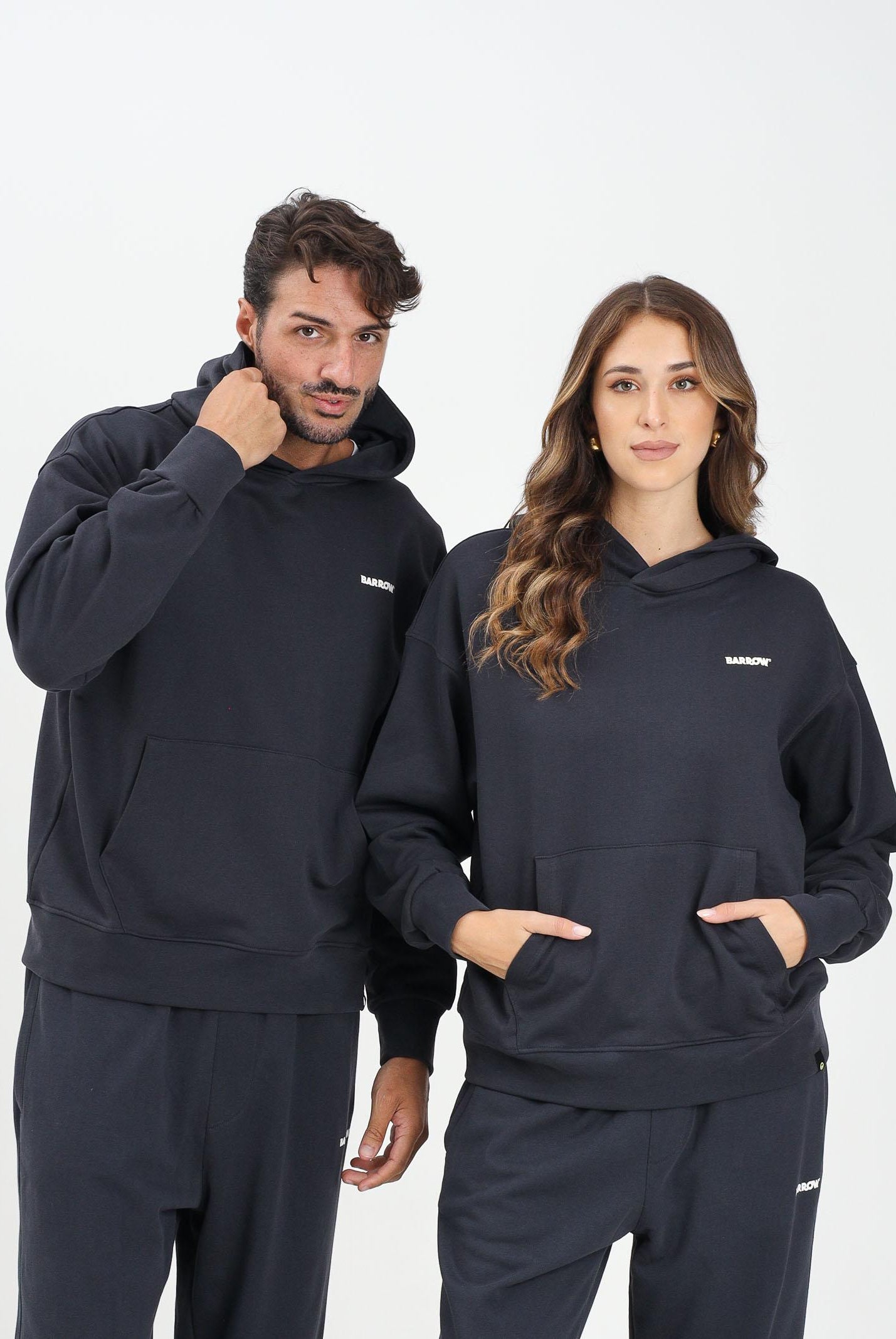 BARROW Felpa con cappuccio grigia per uomo e donna con logo F5BWUAHS068 251 BARROW