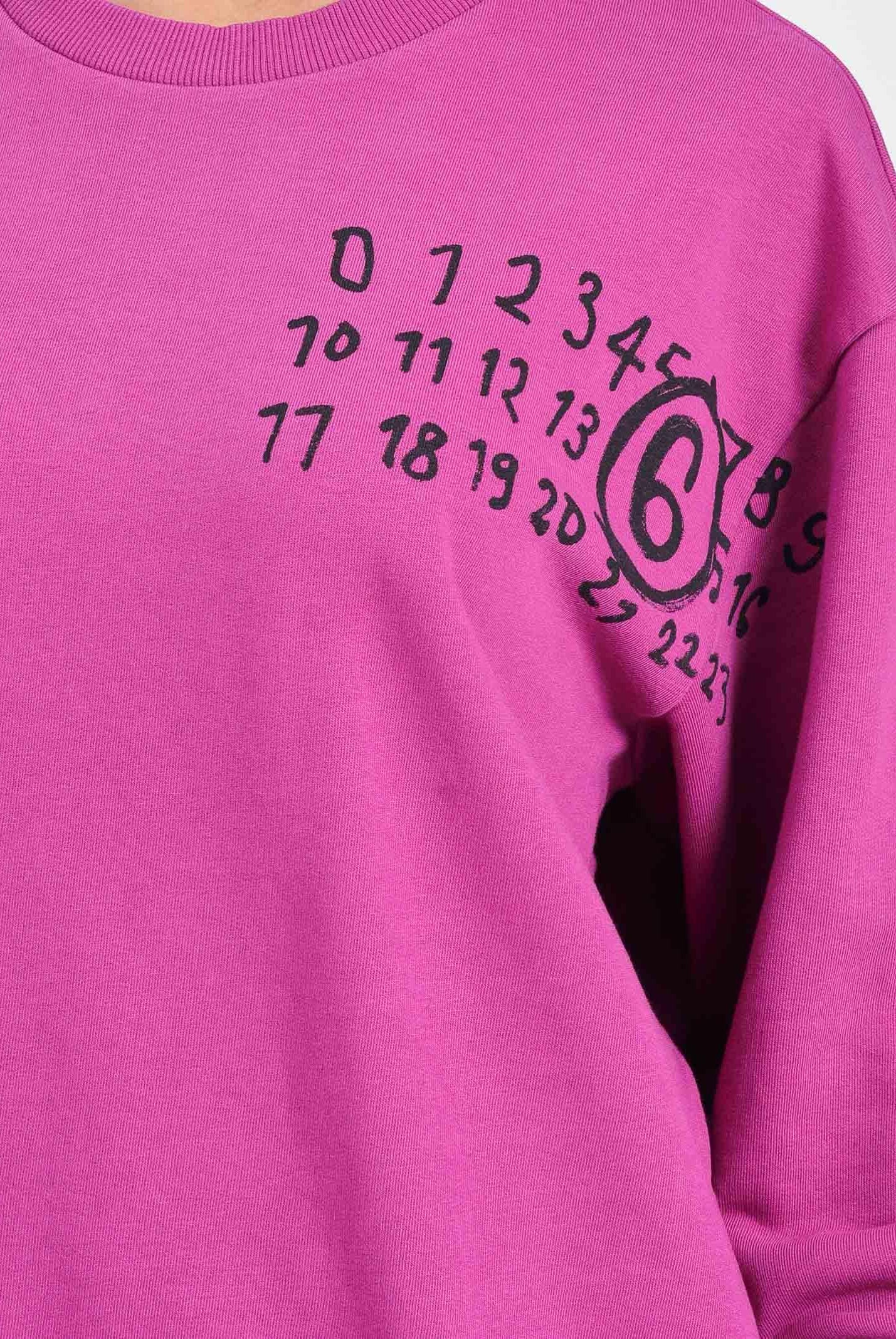 MAISON MARGIELA Felpa girocollo prugna per donna, ragazzi e bambini con il logo Hand Written effetto spennellato M60896MM02X M6602 MAISON MARGIELA