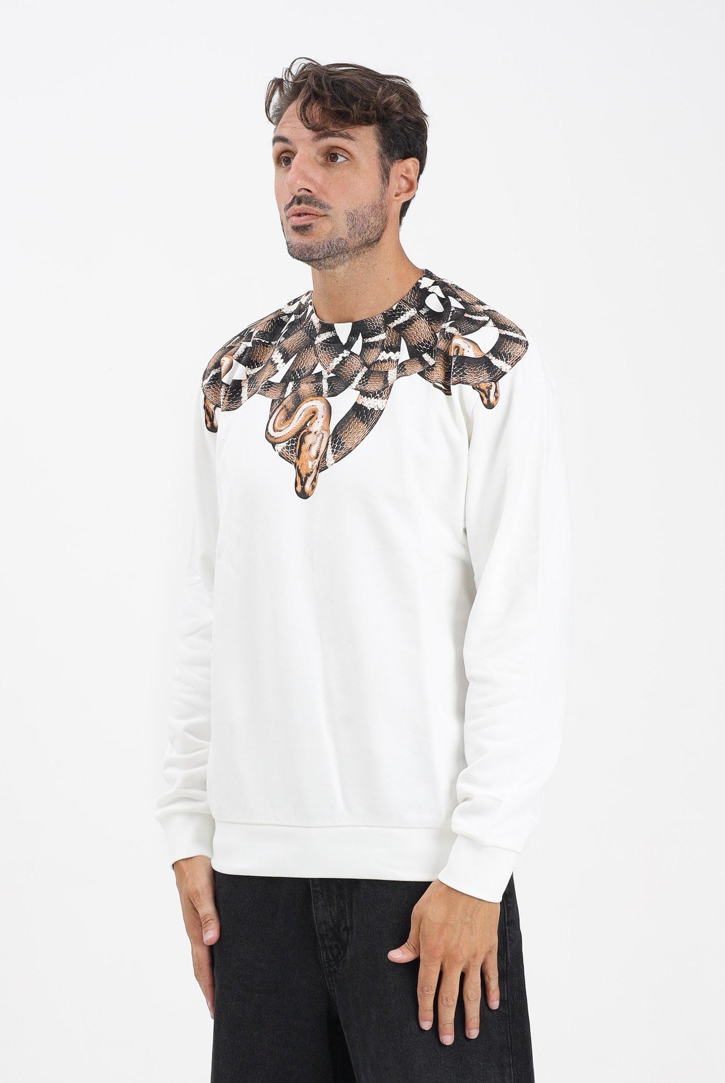 MARCELO BURLON COUNTY OF MILAN Felpa girocollo bianca da uomo con stampa serpente F5CAMASW039 013 MARCELO BURLON COUNTY OF MILAN