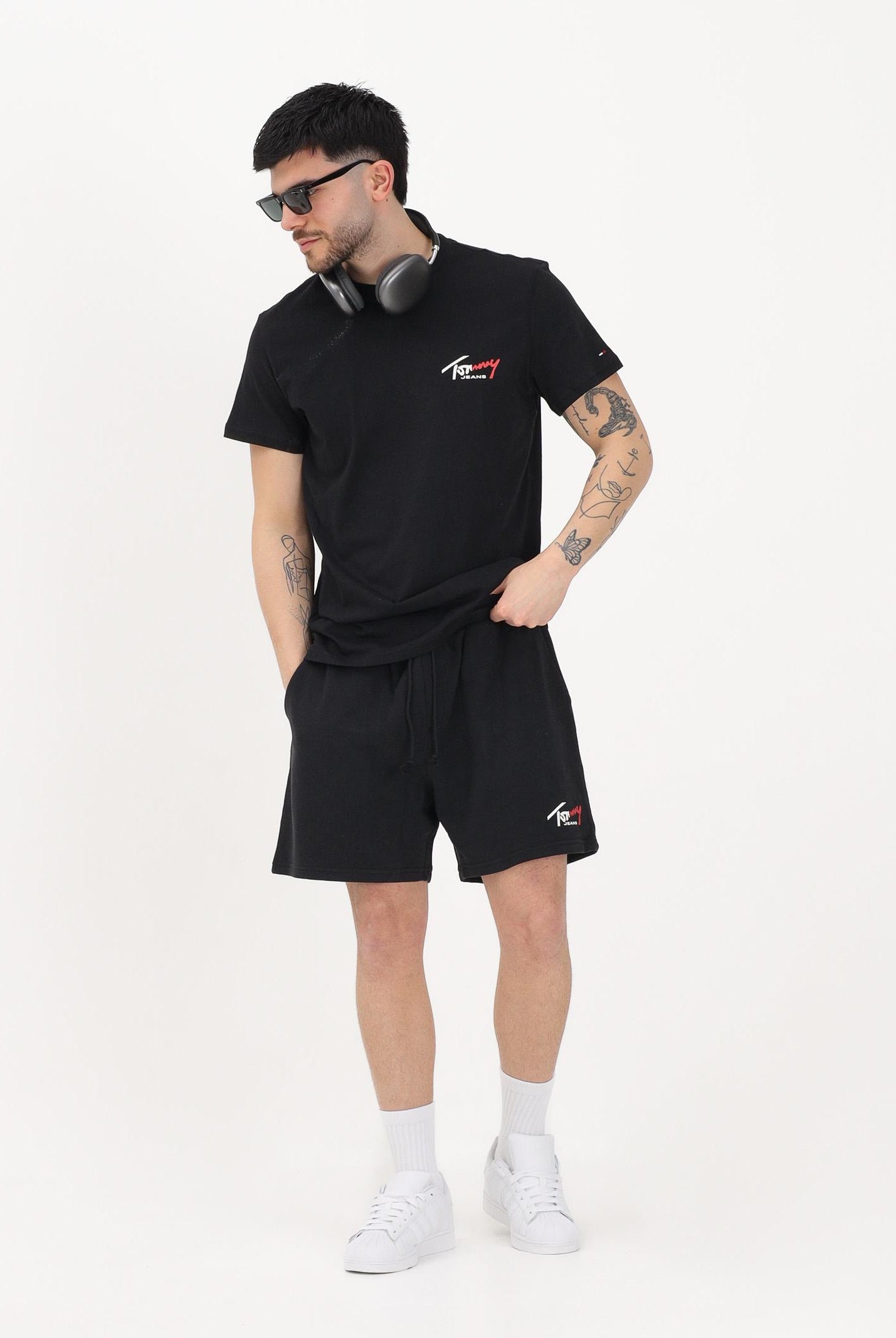TOMMY JEANS Shorts sportivo nero da uomo con logo DM0DM23017 BDS TOMMY JEANS