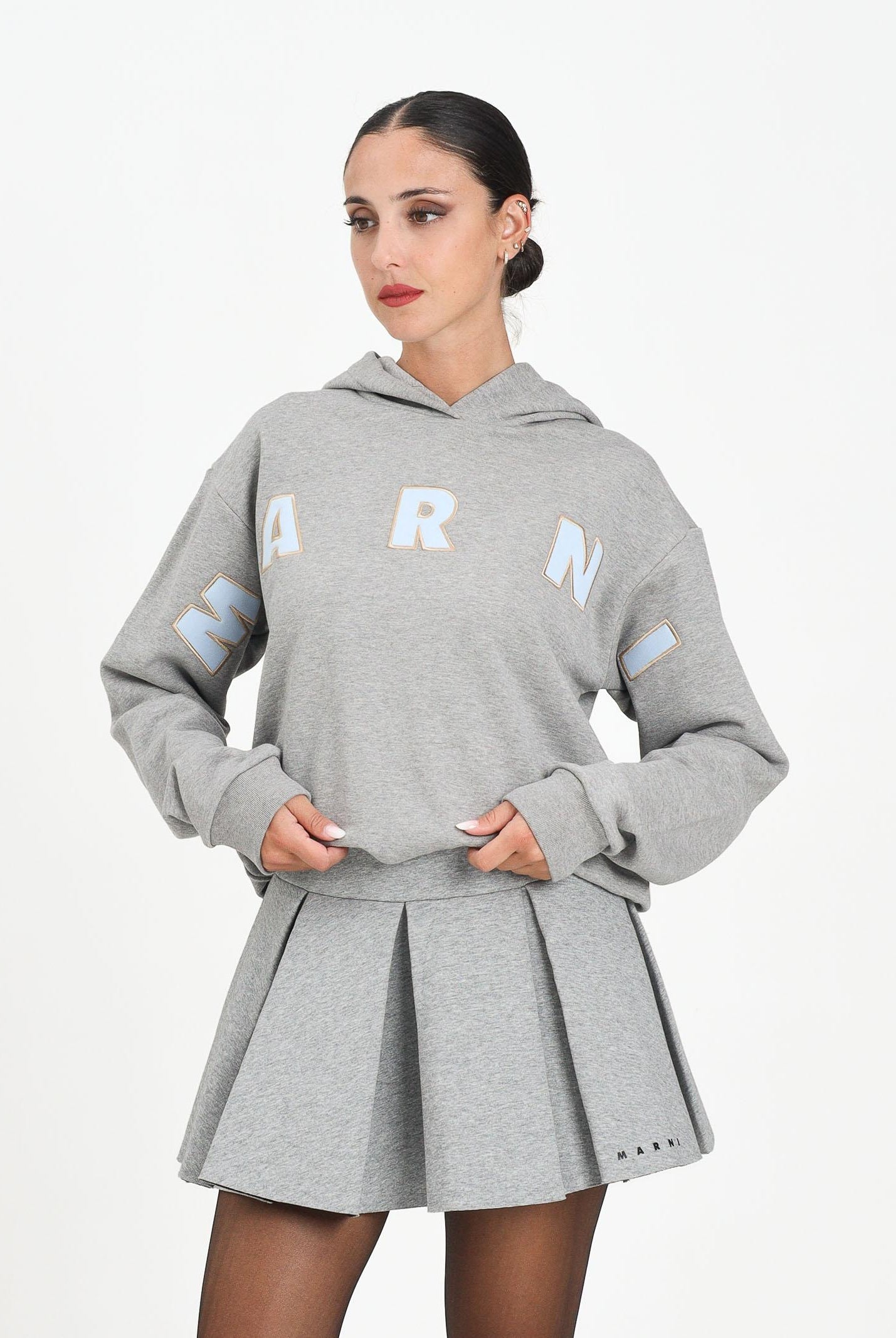 MARNI Felpa con cappuccio grigia per donna, ragazzi e bambini rifinita da logo Patch Marni ricamato M01266M00V0 0M923 MARNI