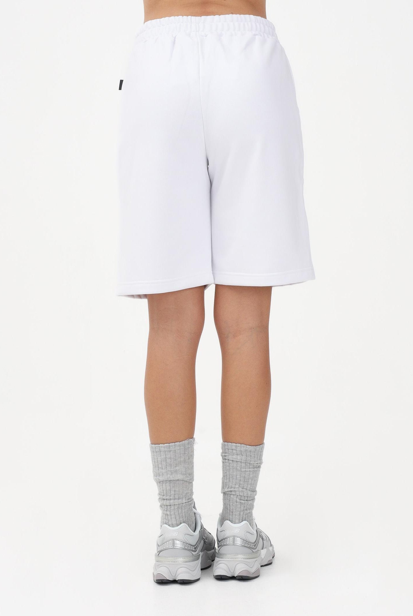 GCDS Shorts sportivo bianco per donna, ragazzi e bambini con logo<BR/> Z0UJQL599F004 100A GCDS