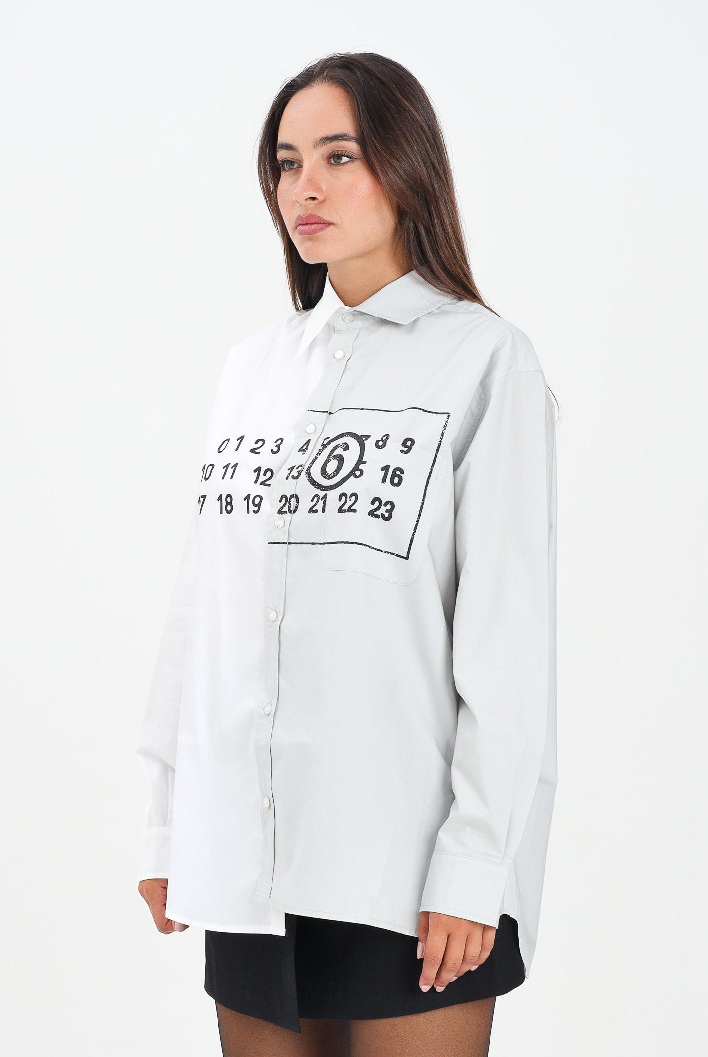 MAISON MARGIELA Camicia a manica lunga bianca e grigia per donna, ragazzi e bambini con stampa logo M60860MM014 M6C36 MAISON MARGIELA