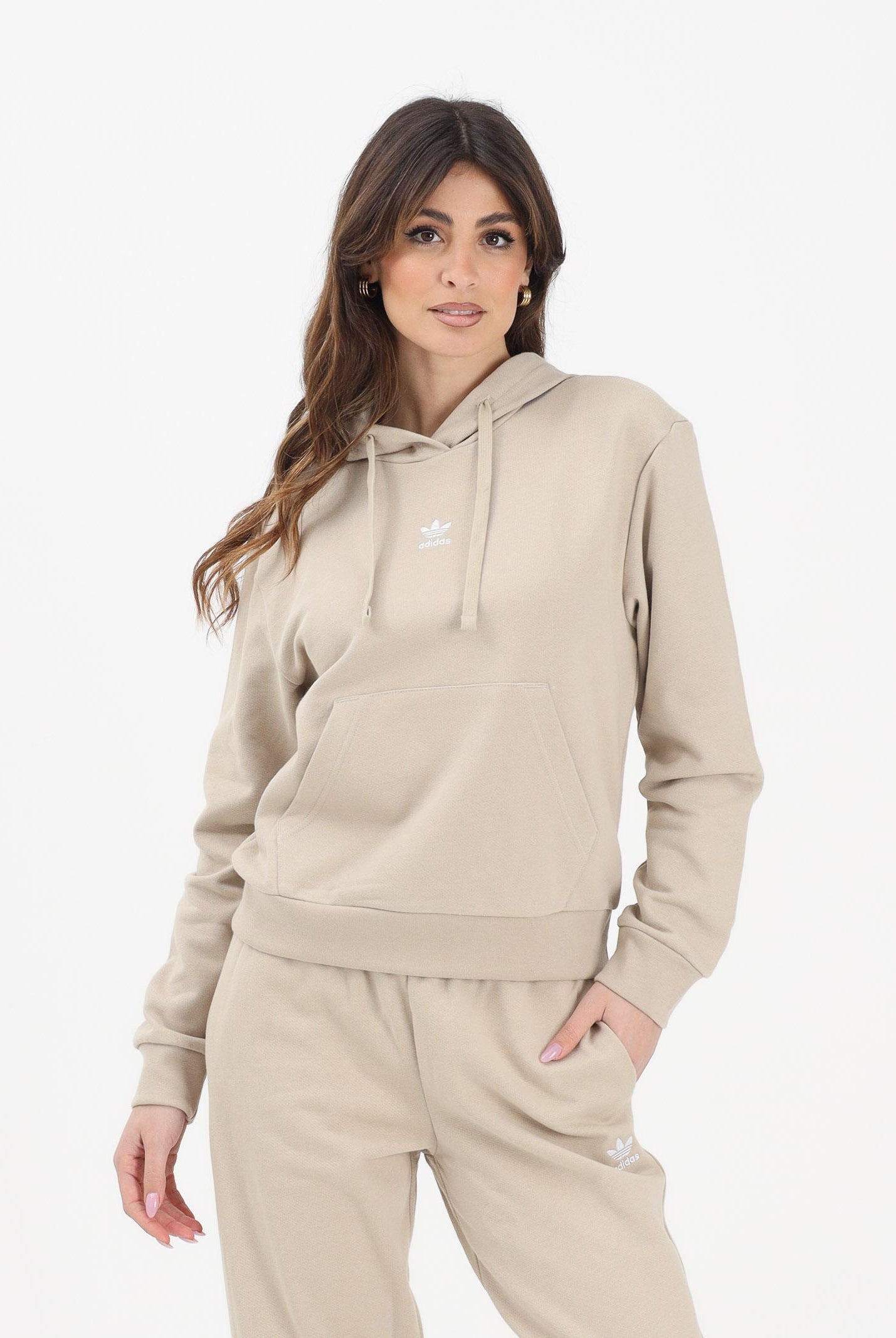 ADIDAS ORIGINALS Felpa con cappuccio ESSENTIALS FRENCH TERRY beige da donna KE1241 . ADIDAS ORIGINALS