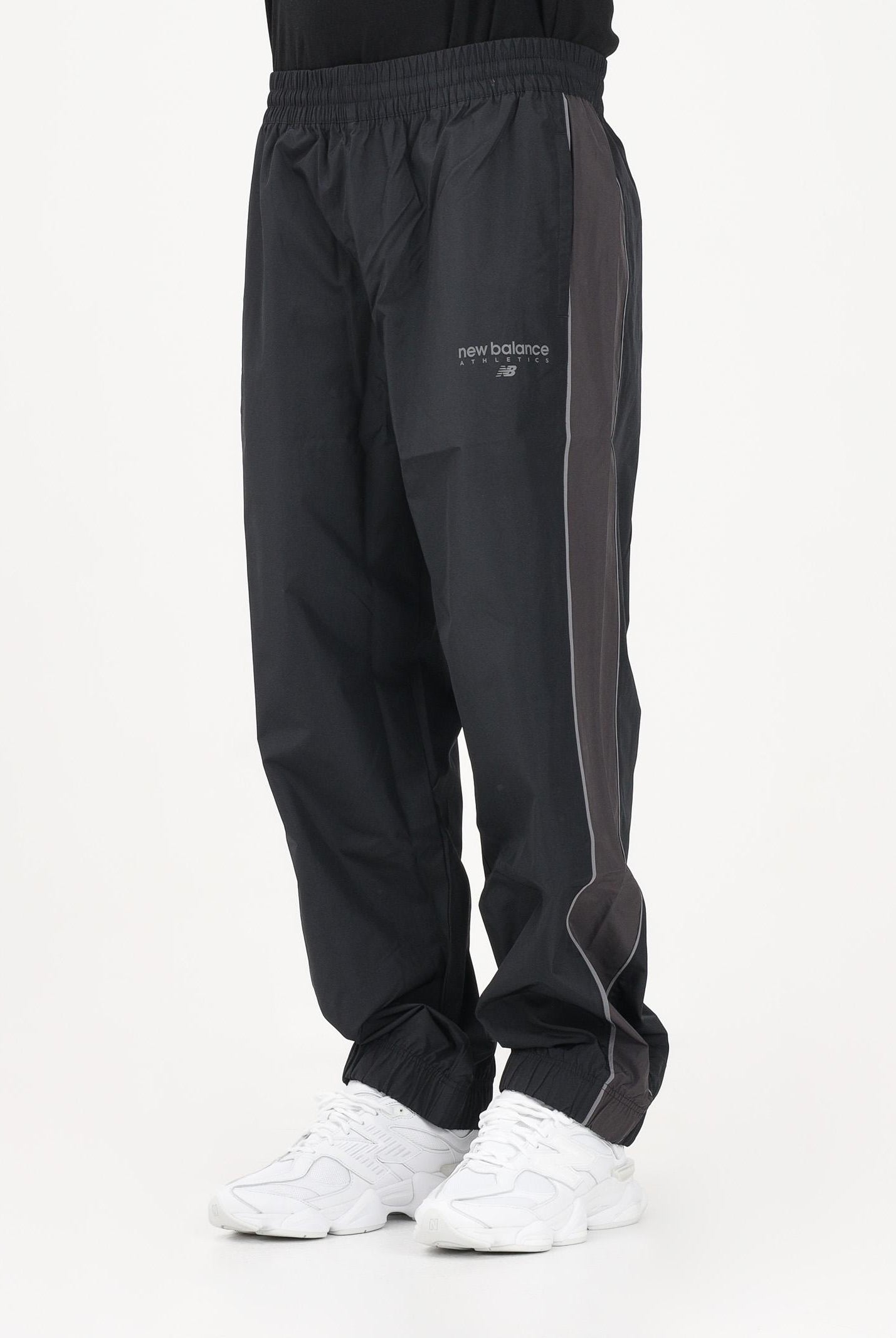 NEW BALANCE Pantalone sportivo Trackside nero da uomo MB61X76DBK . NEW BALANCE
