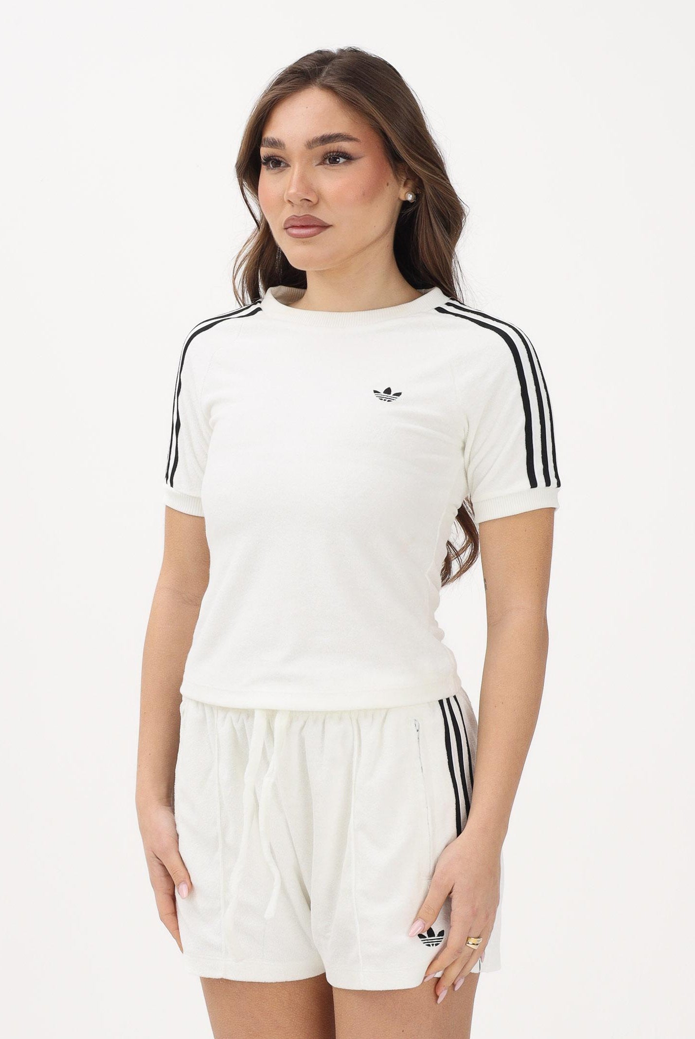 ADIDAS ORIGINALS T-shirt a manica corta Terry Towel Cali panna da donna KD1411 . ADIDAS ORIGINALS