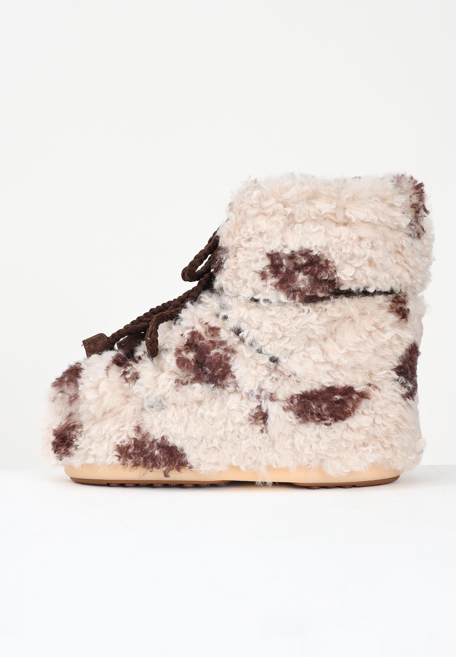 MOON BOOT Stivali da neve ICON LOW CURLY beige da donna con stampa cow 80D1409690 MM04 MOON BOOT