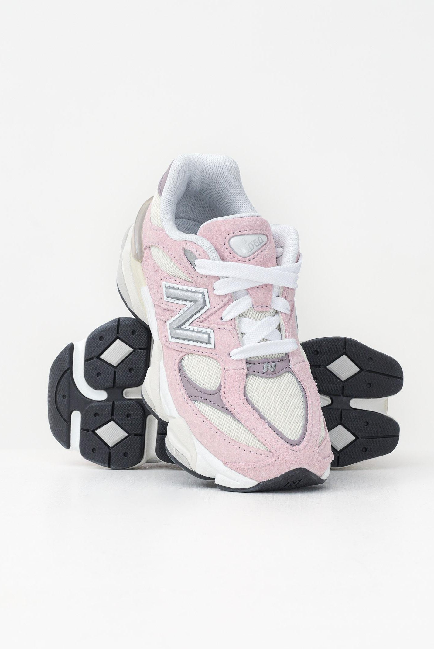 NEW BALANCE Sneakers 9060 Lace rosa da bambina PC9060BE . NEW BALANCE
