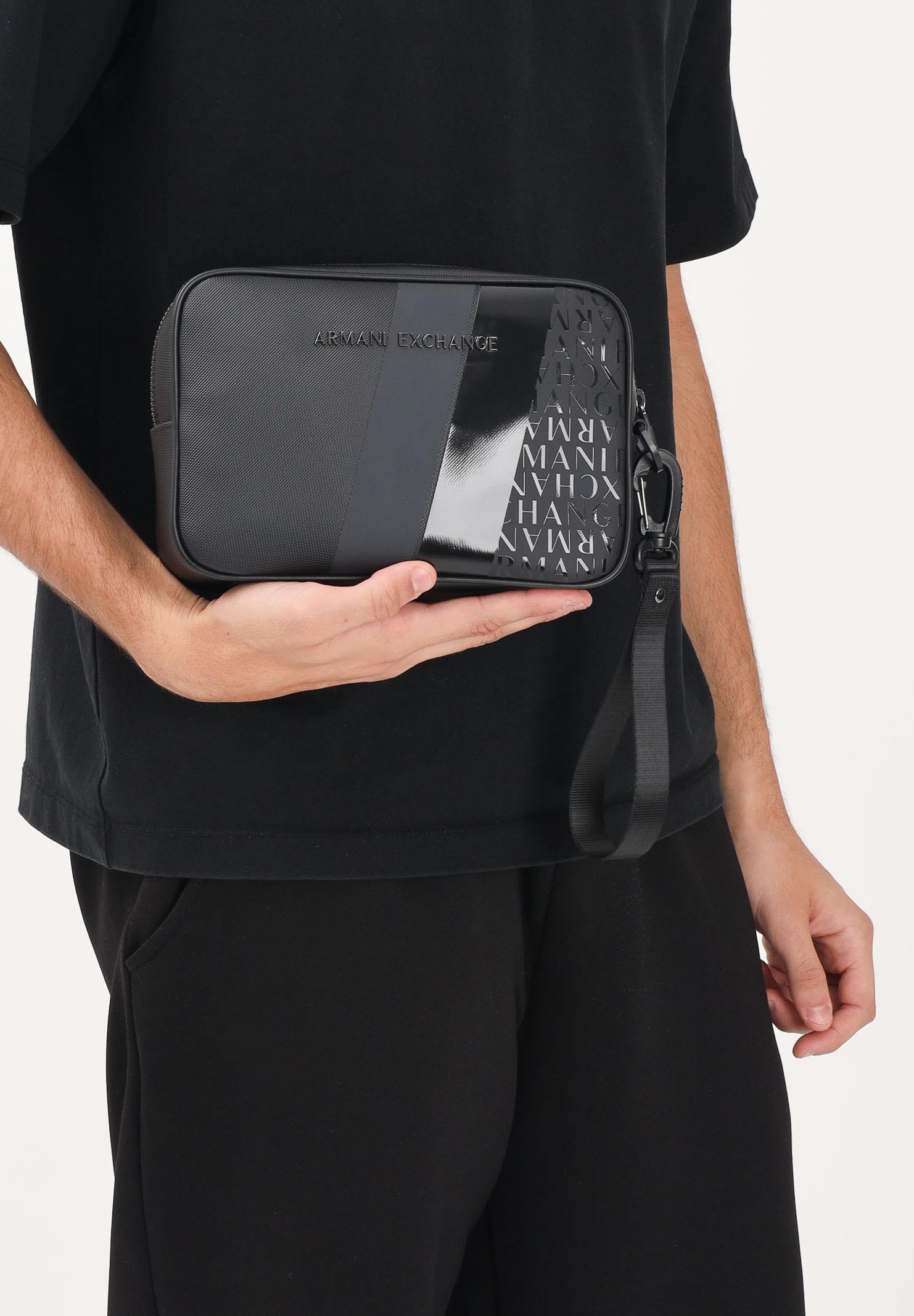 ARMANI EXCHANGE Pochette nera da uomo XM001271AF11935 MC034 ARMANI EXCHANGE