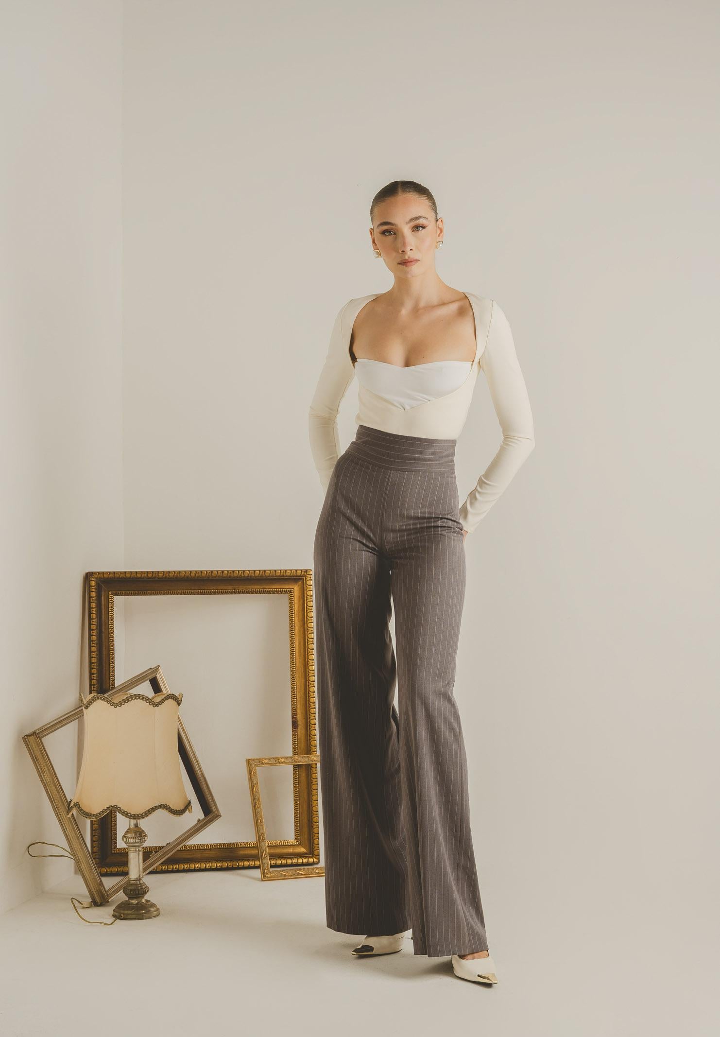 SANTAS Pantalone elegante POUVOIR grigio da donna con micro gessatura PV2626 GR SANTAS