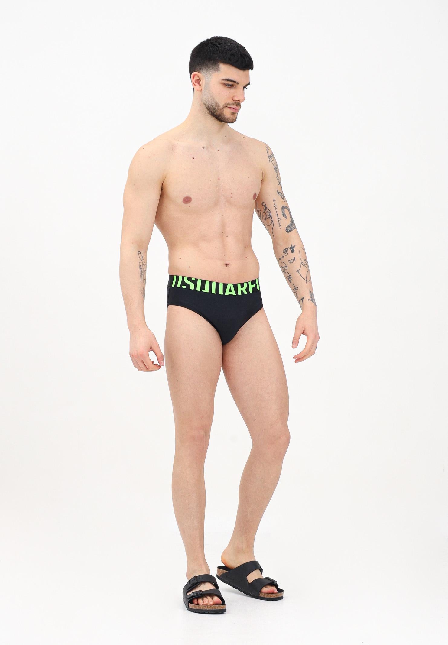 DSQUARED2 Slip mare nero da uomo con maxi logo Dsquared2 verde fluo D7B356030 004 DSQUARED2