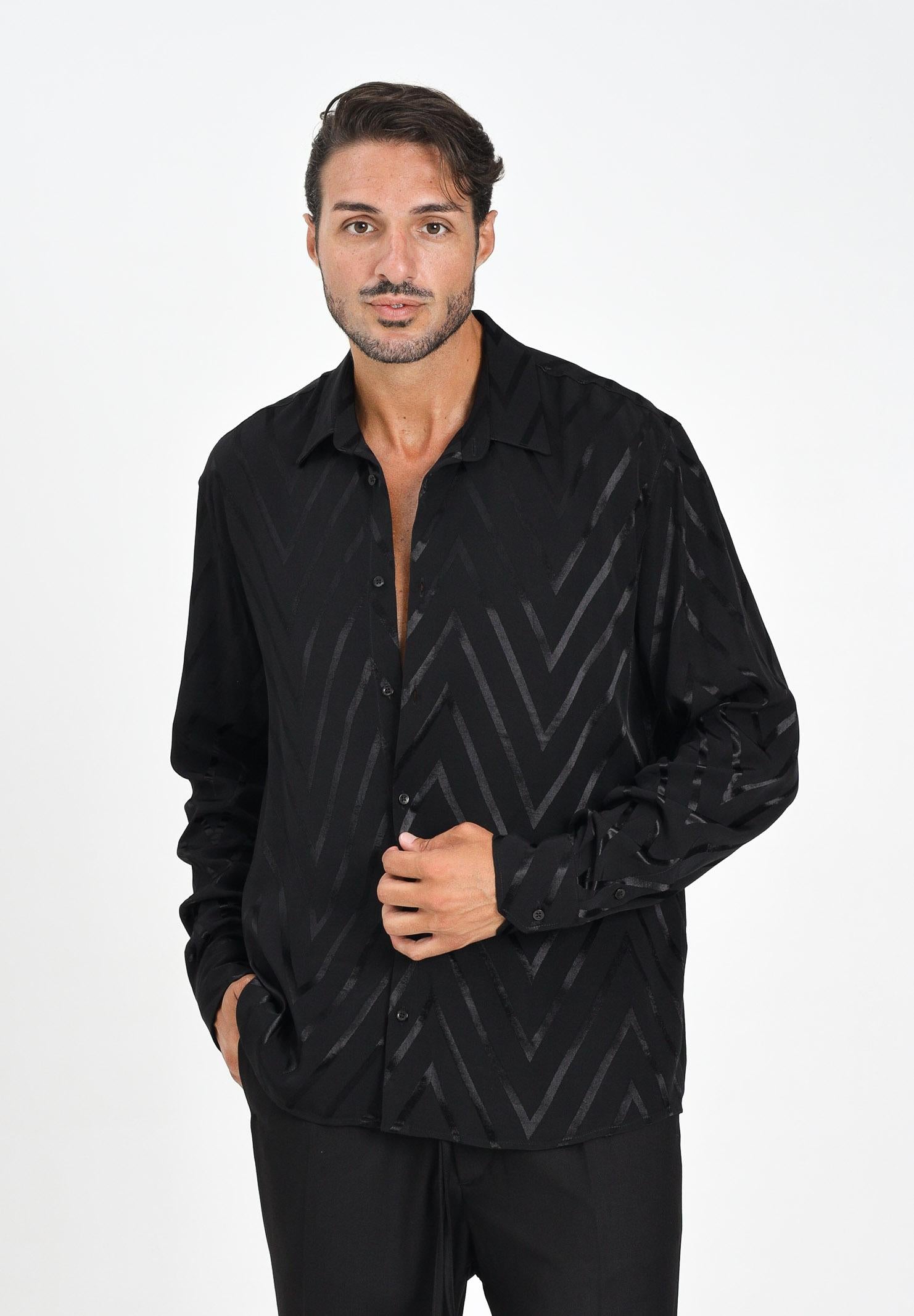 I'M BRIAN Camicia a manica lunga nera da uomo con fantasia a zig-zag CA3426 009 I'M BRIAN