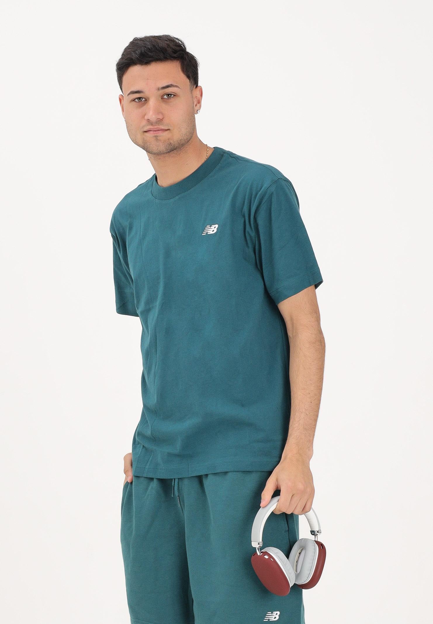 NEW BALANCE T-shirt a manica corta Sport Essentials petrolio per uomo e donna MT41509AAV . NEW BALANCE