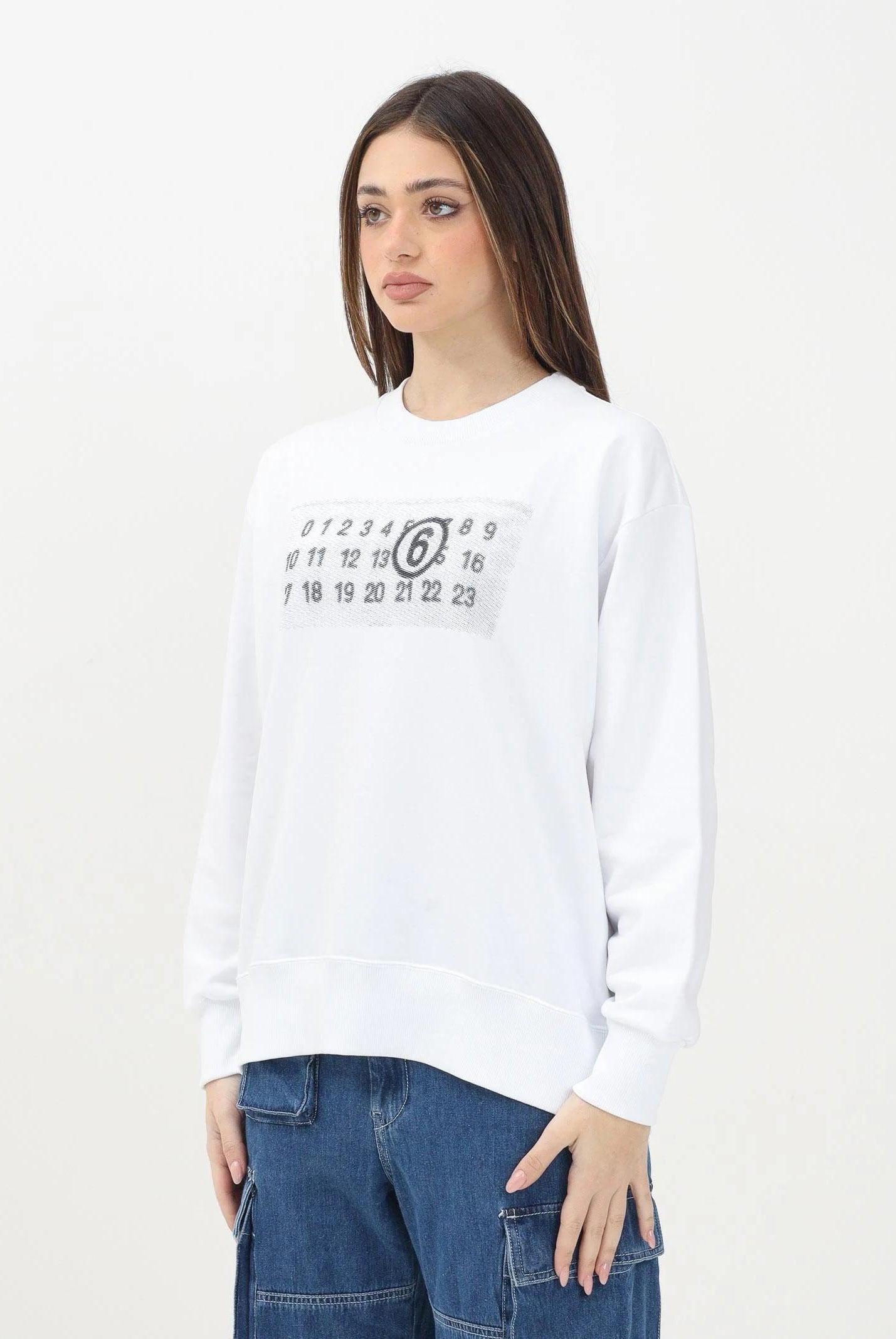 MAISON MARGIELA Felpa girocollo bianca per donna, ragazzi e bambini con logo numerico Pixe M60796MM02X M6100 MAISON MARGIELA