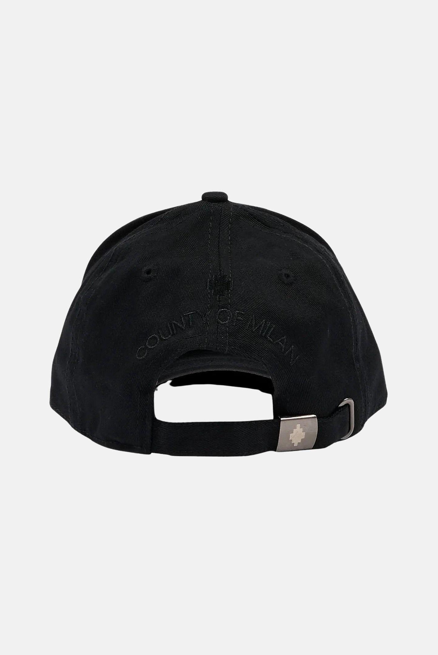 MARCELO BURLON COUNTY OF MILAN Cappello con visiera nero per uomo e donna con stampa ali COMAS2604850893 . MARCELO BURLON COUNTY OF MILAN