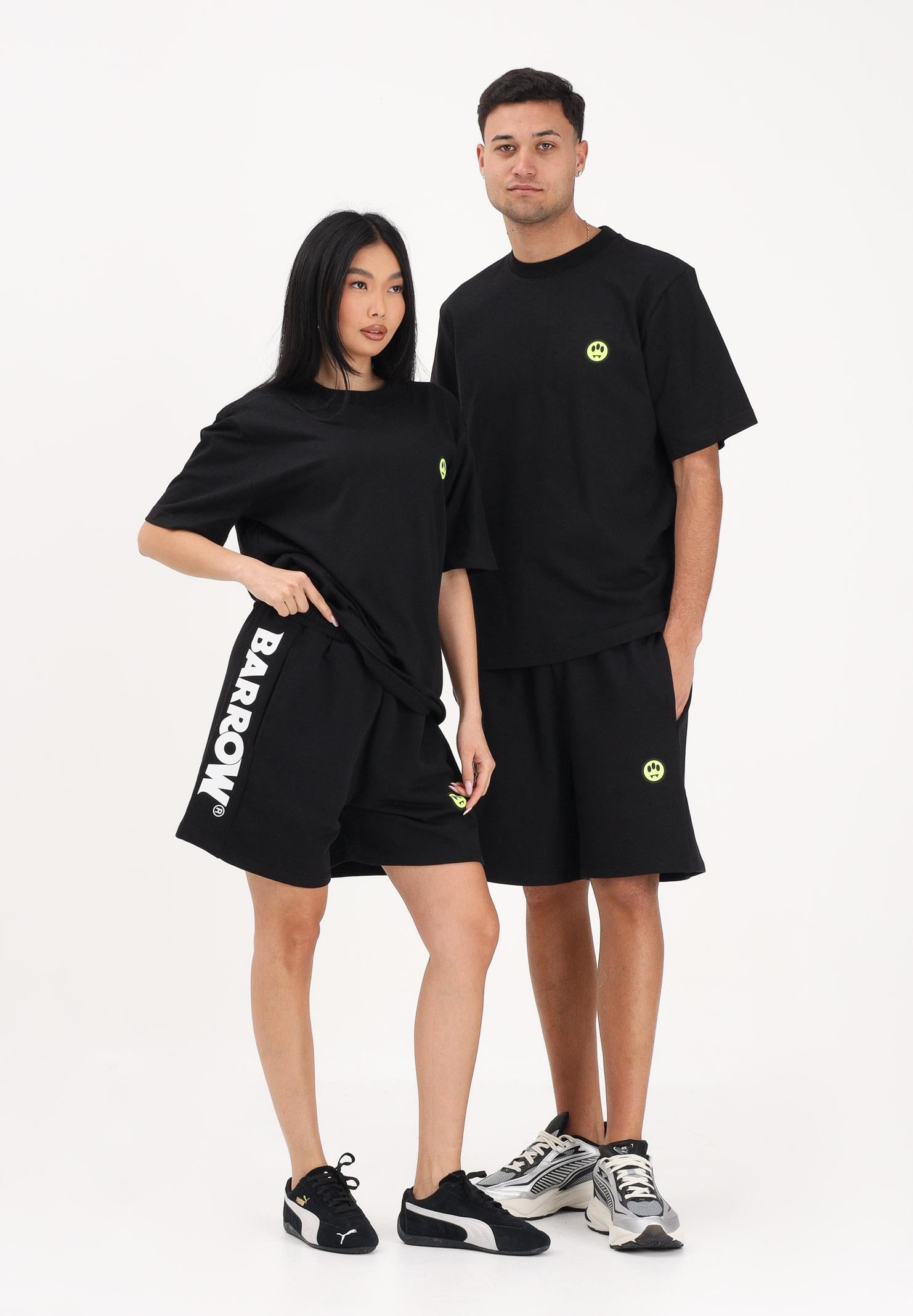 BARROW Shorts sportivo nero per uomo e donna con stampa logo S6BWUABE004 11006 BARROW