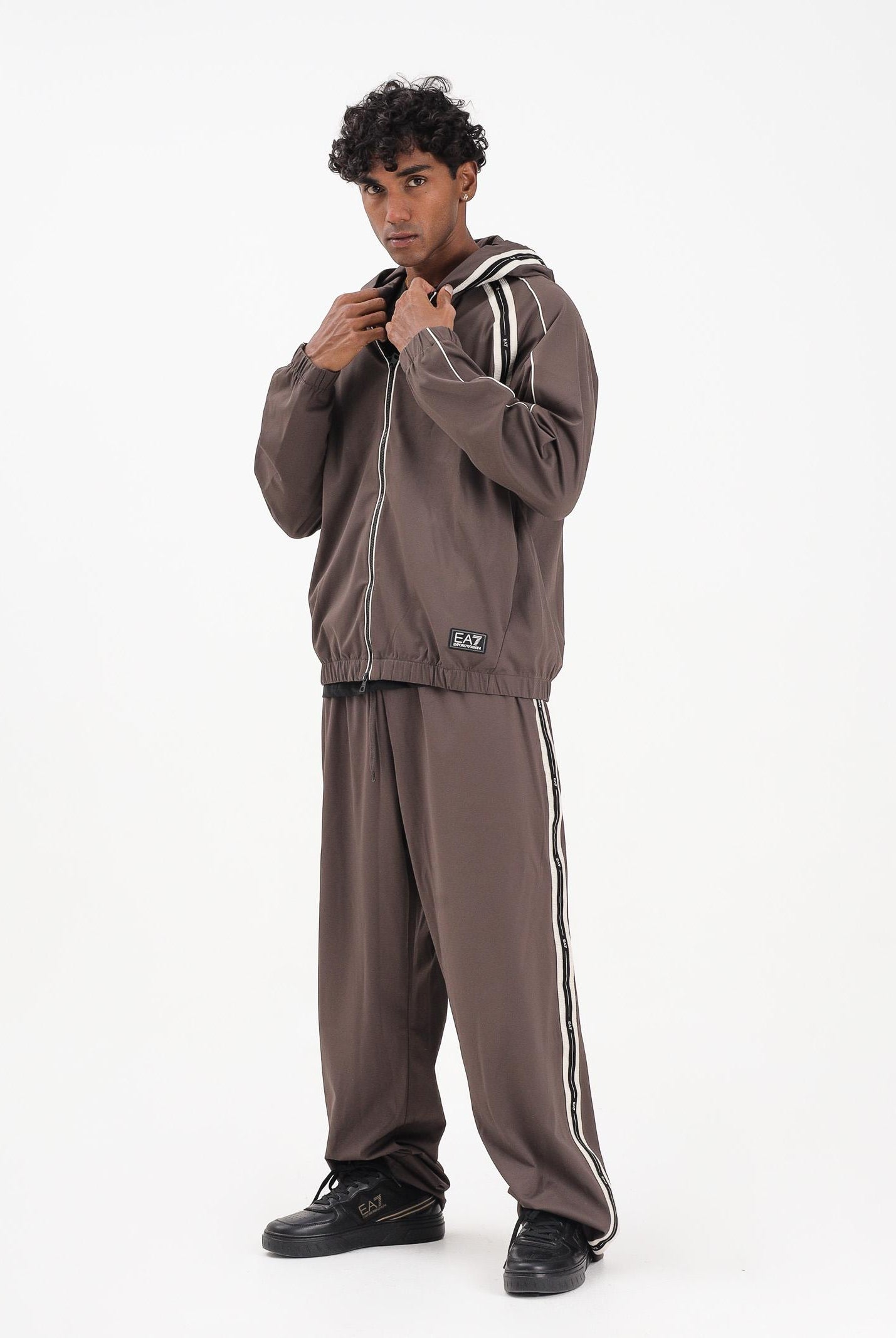 EA7 Pantalone sportivo marrone da uomo con bande logate 7M000960AF17160 U6063 EA7