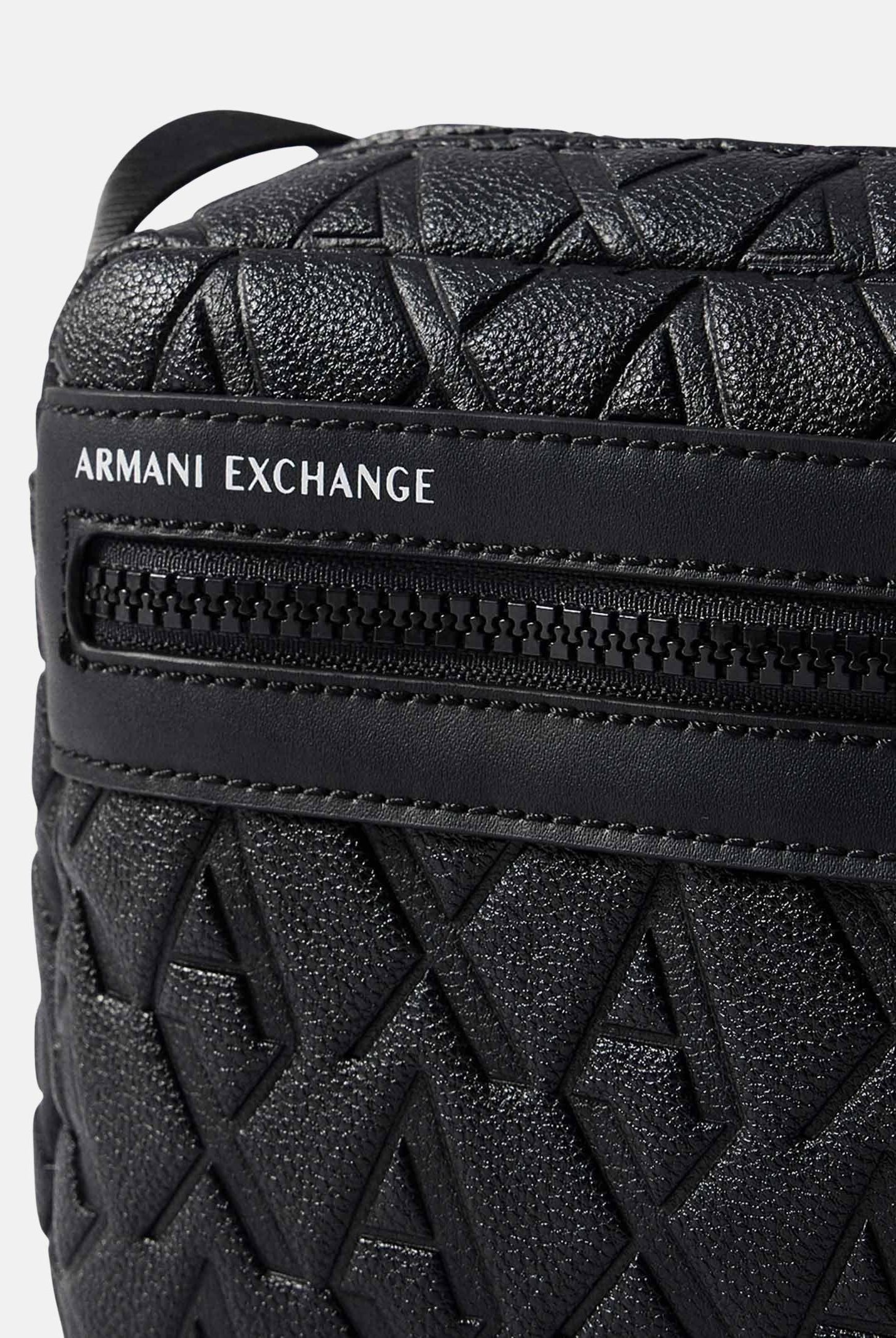 ARMANI EXCHANGE Borsello nero da uomo con motivo logo all-over XM000240AF12133 UC001 ARMANI EXCHANGE